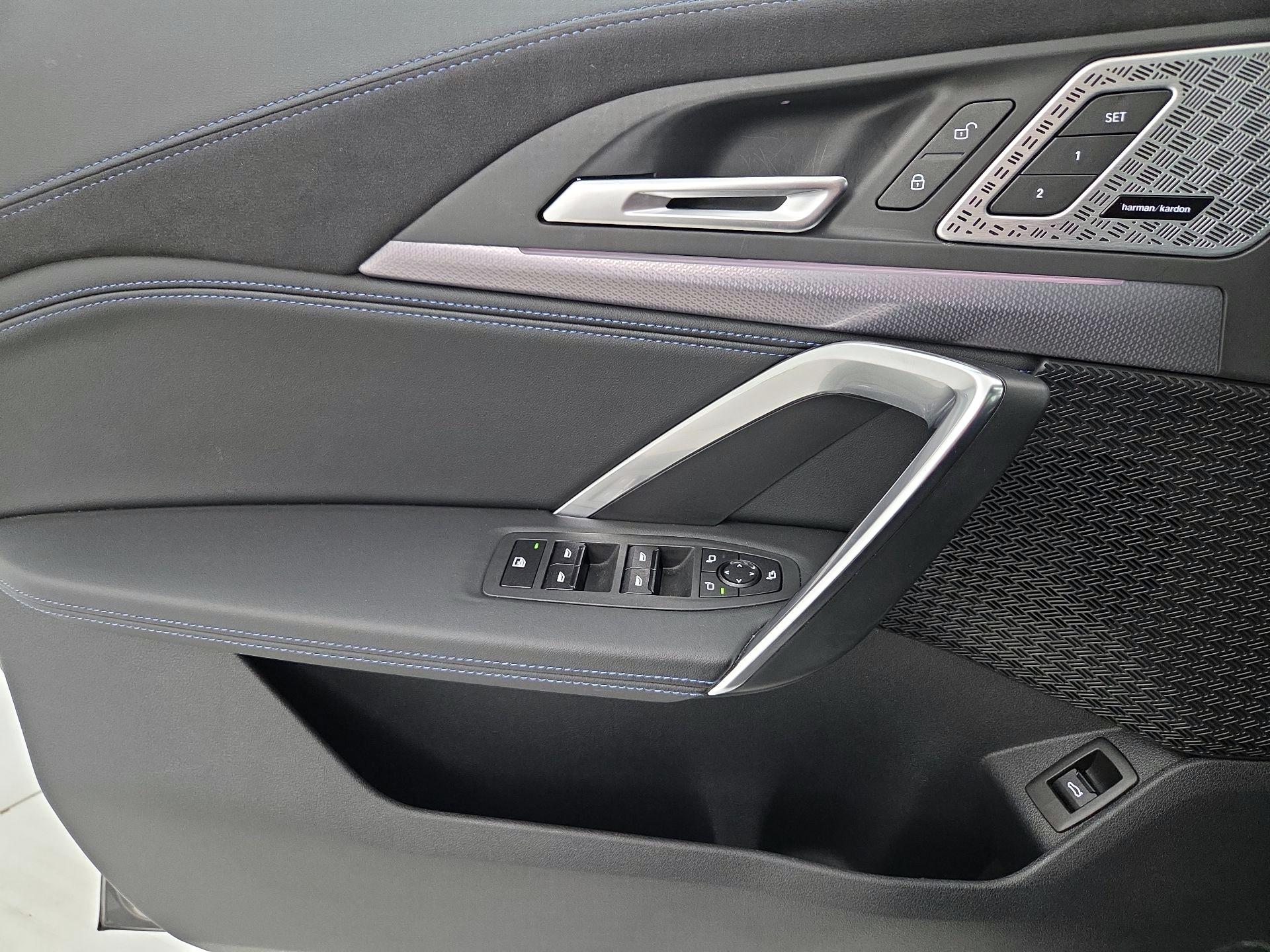 Thumbnail: 2025 BMW X2 - 12