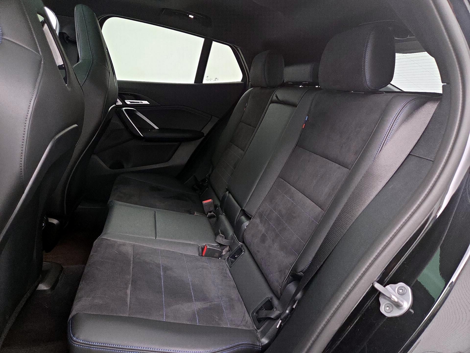 Thumbnail: 2025 BMW X2 - 20