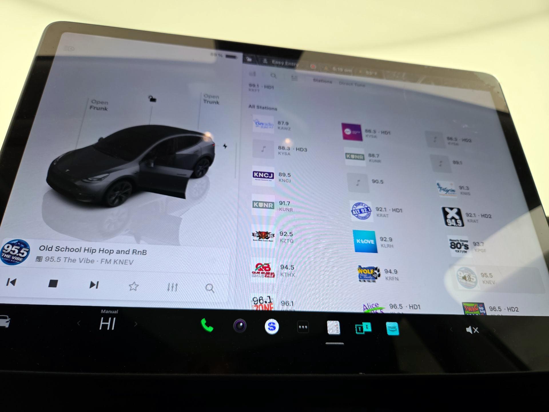 Thumbnail: 2025 Tesla Model Y - 15