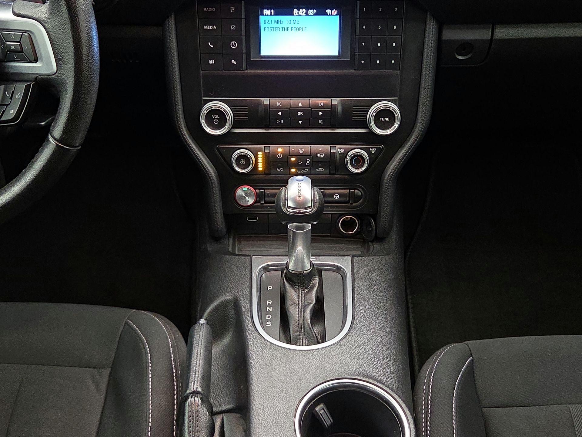 Thumbnail: 2019 Ford Mustang - 17