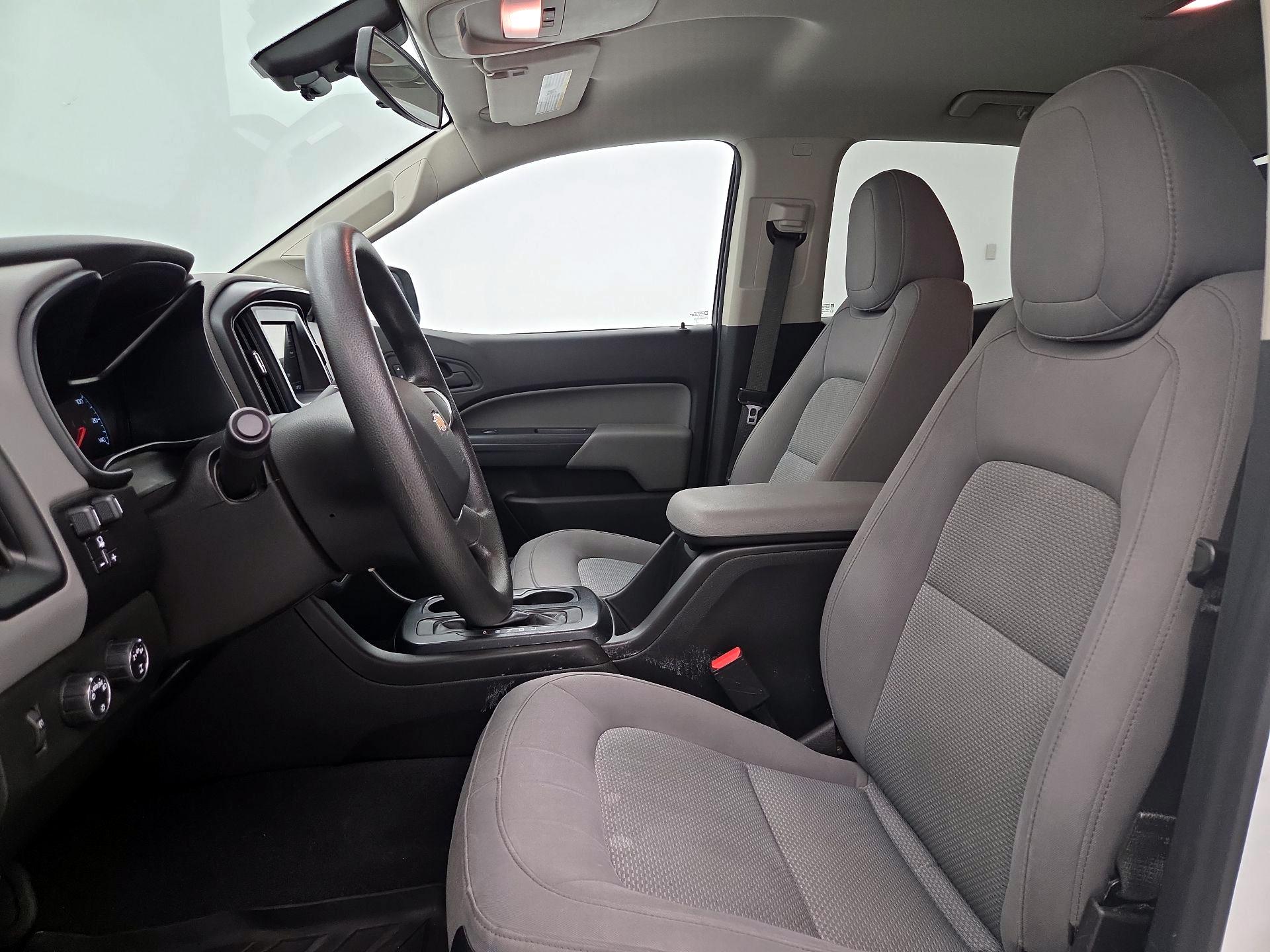 Thumbnail: 2019 Chevrolet Colorado - 11