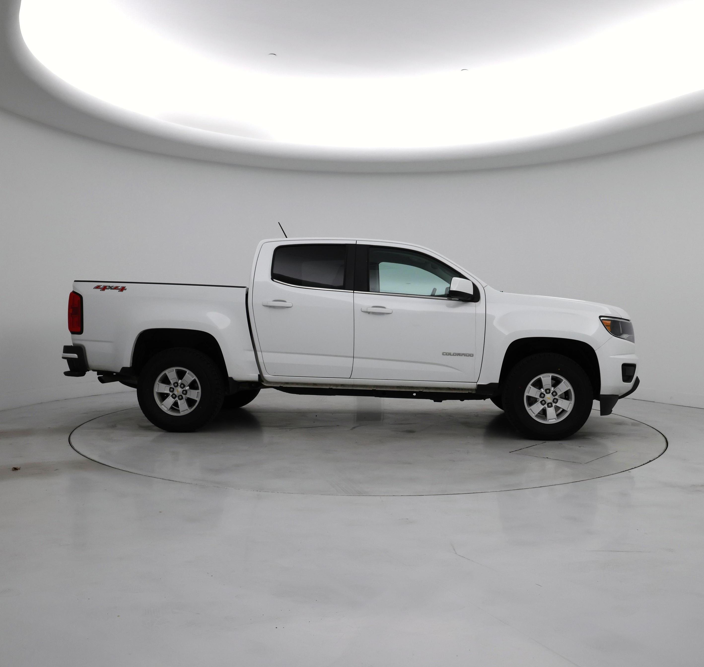 Thumbnail: 2019 Chevrolet Colorado - 7