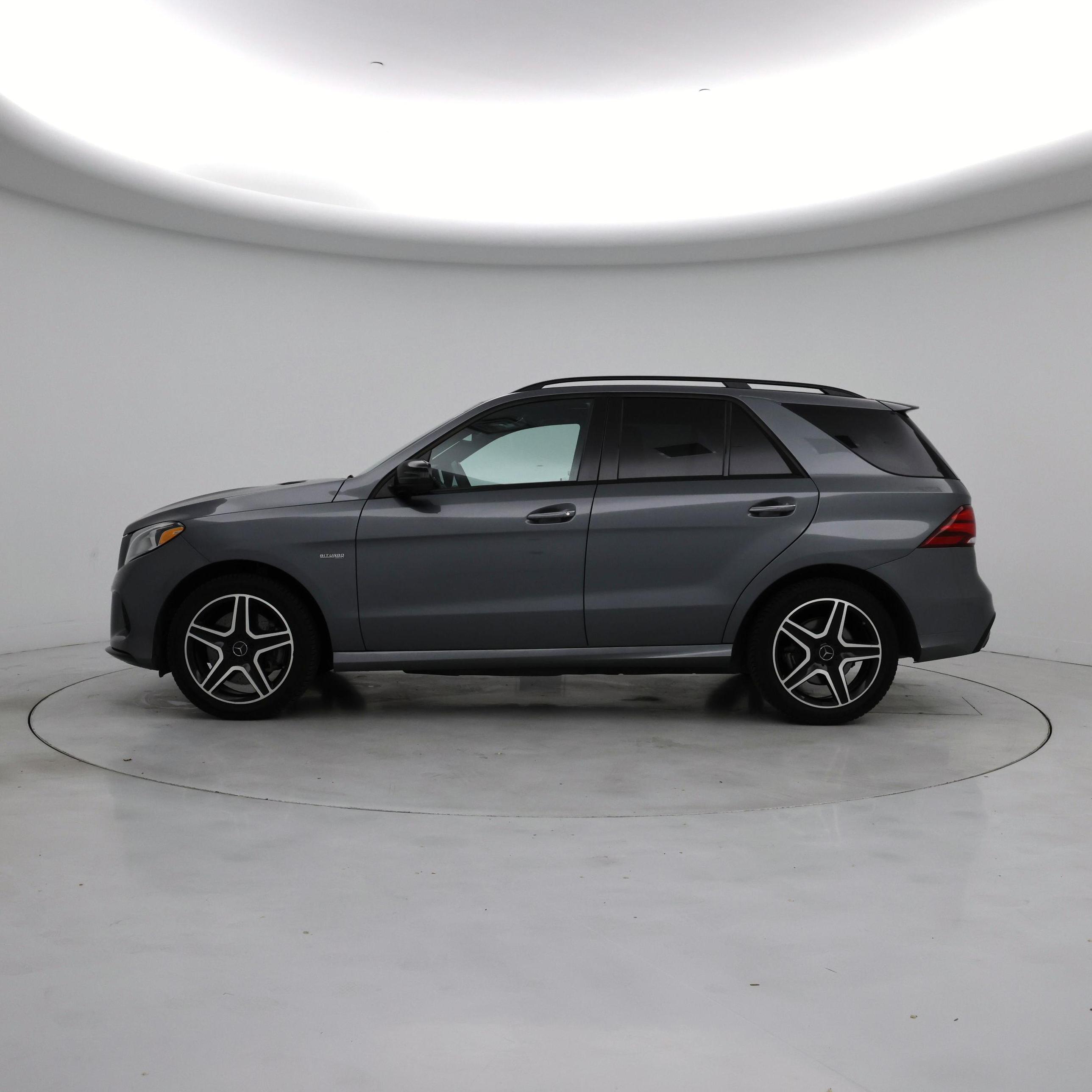 Thumbnail: 2019 Mercedes-Benz GLE - 3
