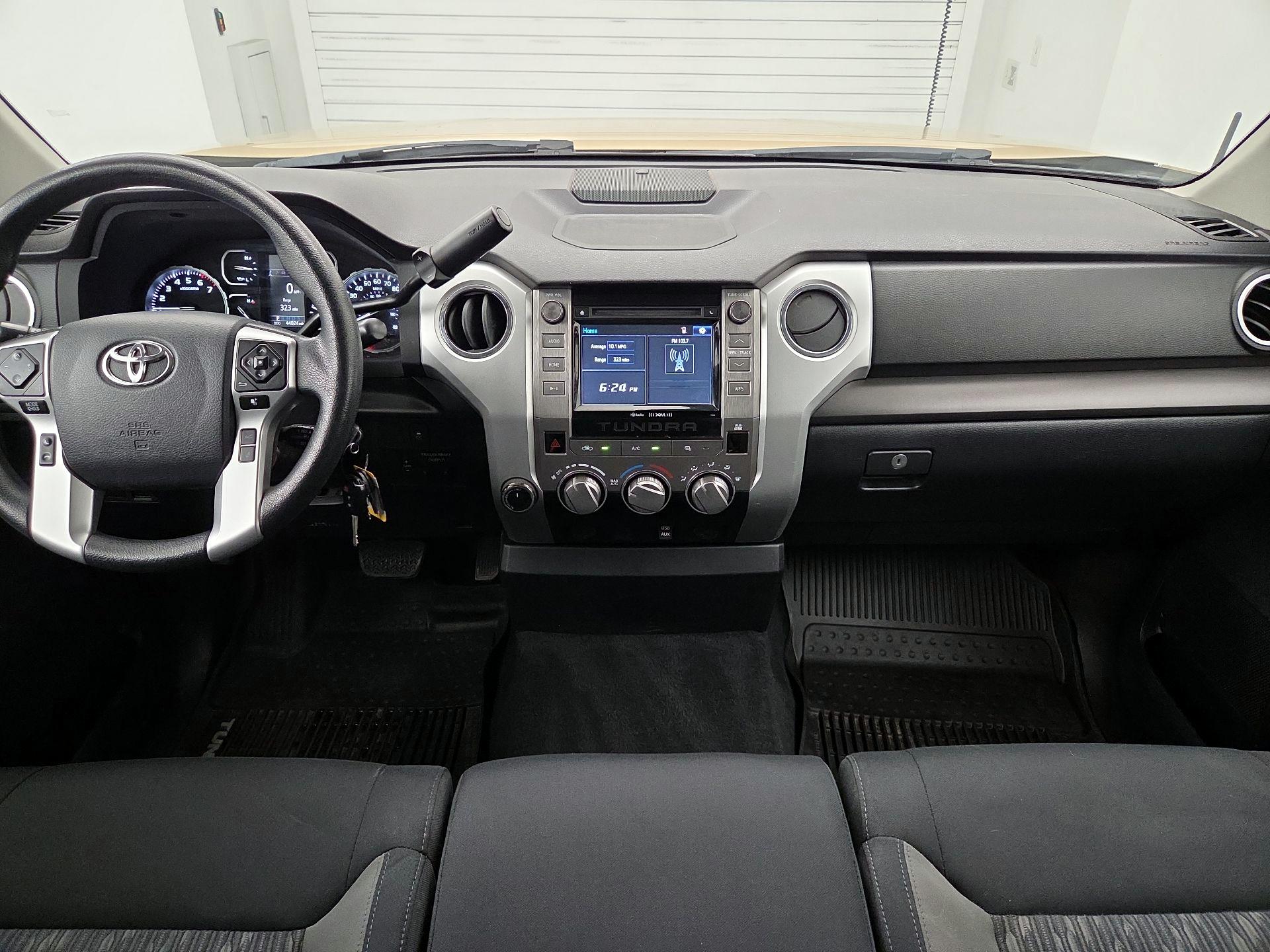 Thumbnail: 2018 Toyota Tundra - 9