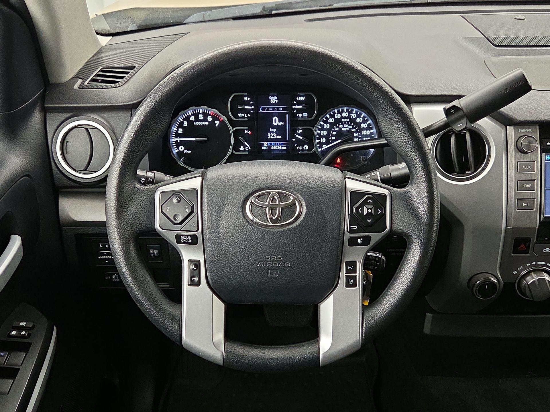 Thumbnail: 2018 Toyota Tundra - 10