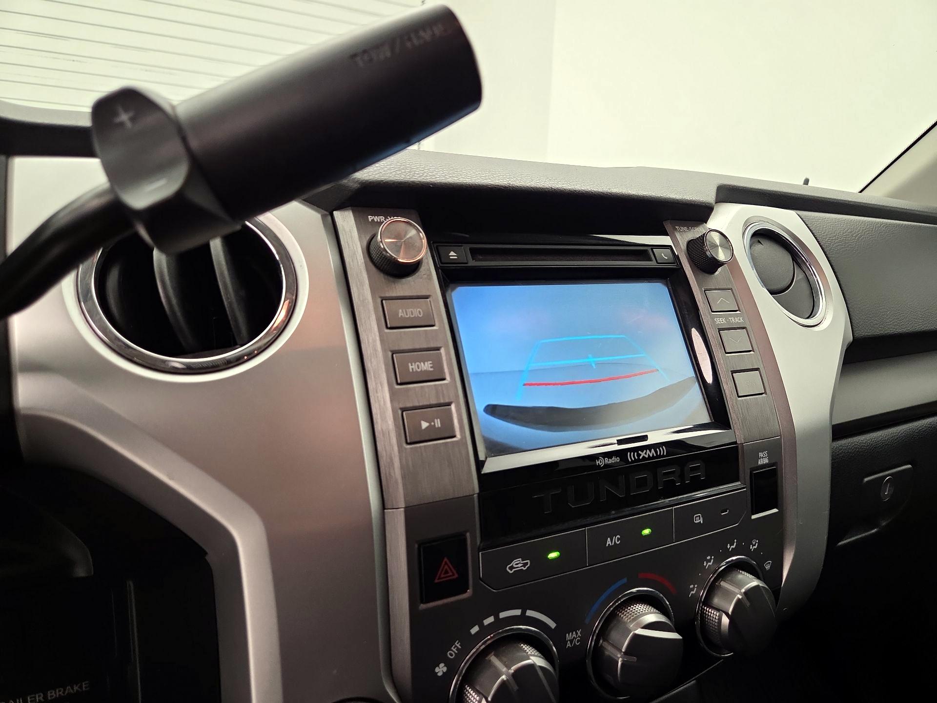 Thumbnail: 2018 Toyota Tundra - 14