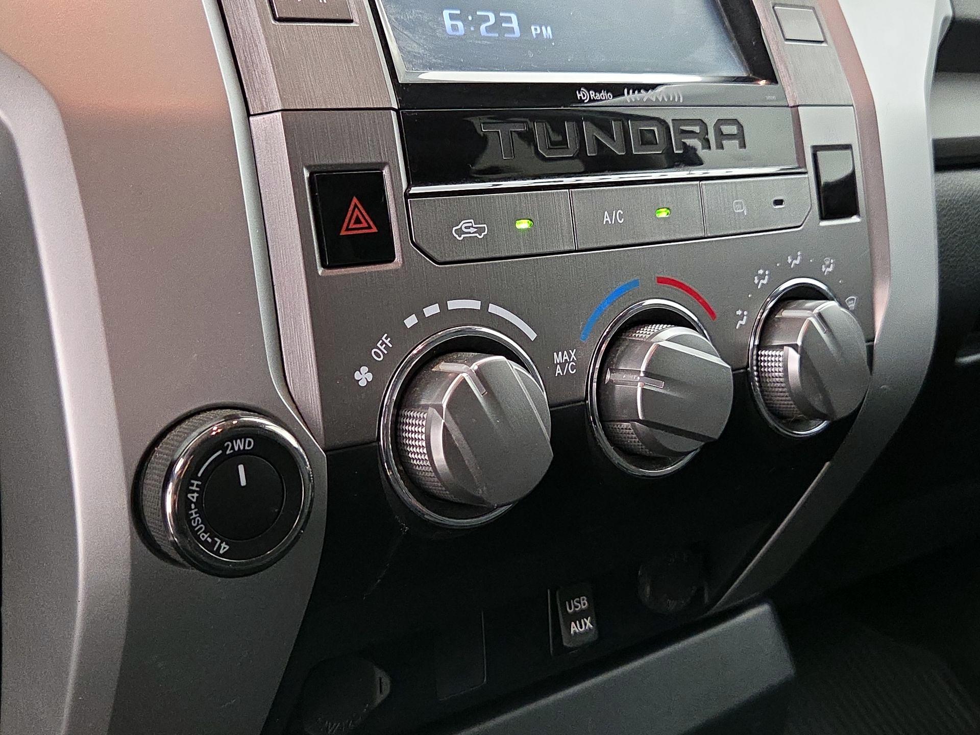 Thumbnail: 2018 Toyota Tundra - 16