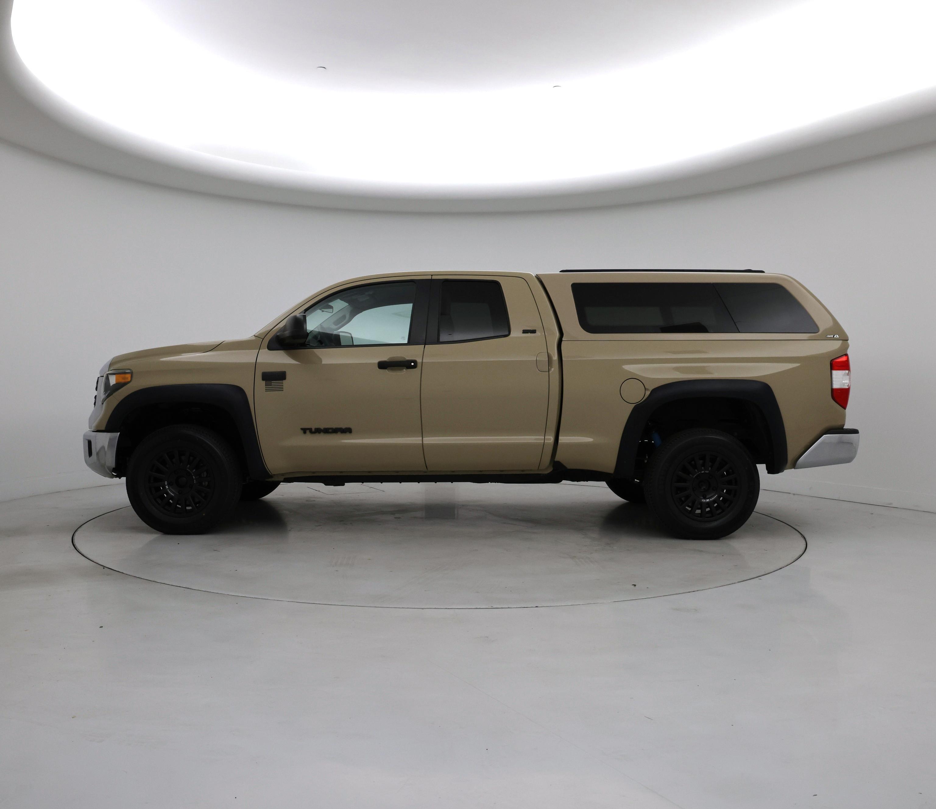 Thumbnail: 2018 Toyota Tundra - 3