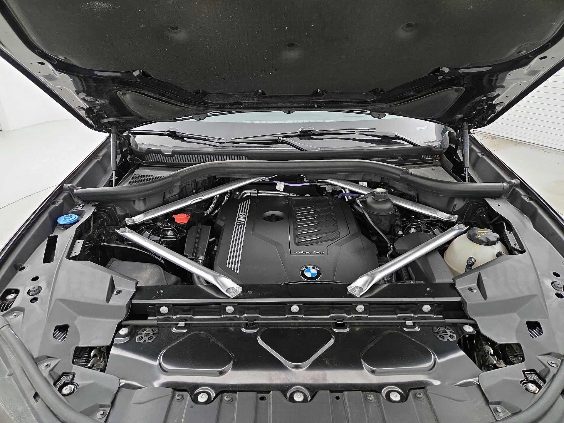 Thumbnail: 2023 BMW X5 - 20