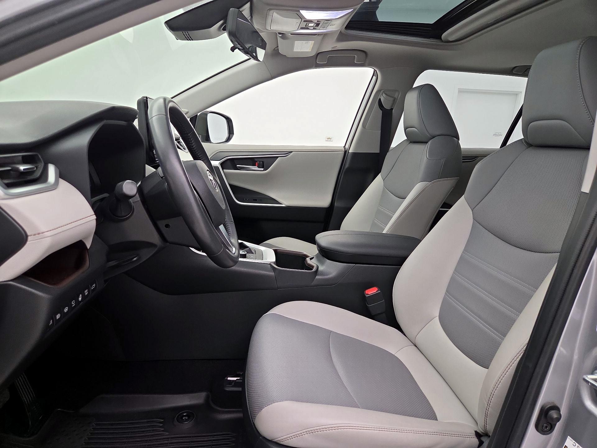 Thumbnail: 2024 Toyota RAV4 - 11