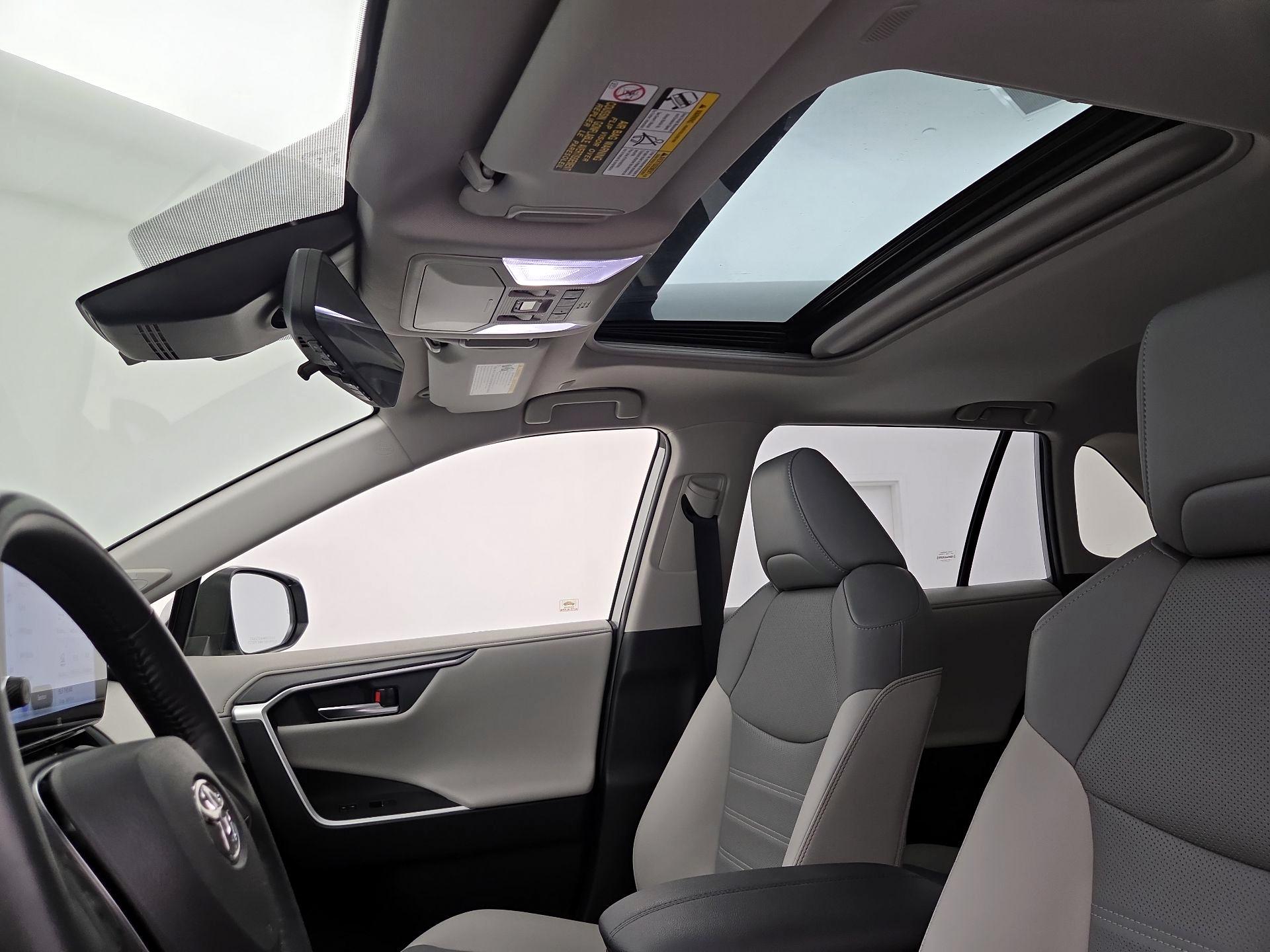 Thumbnail: 2024 Toyota RAV4 - 19