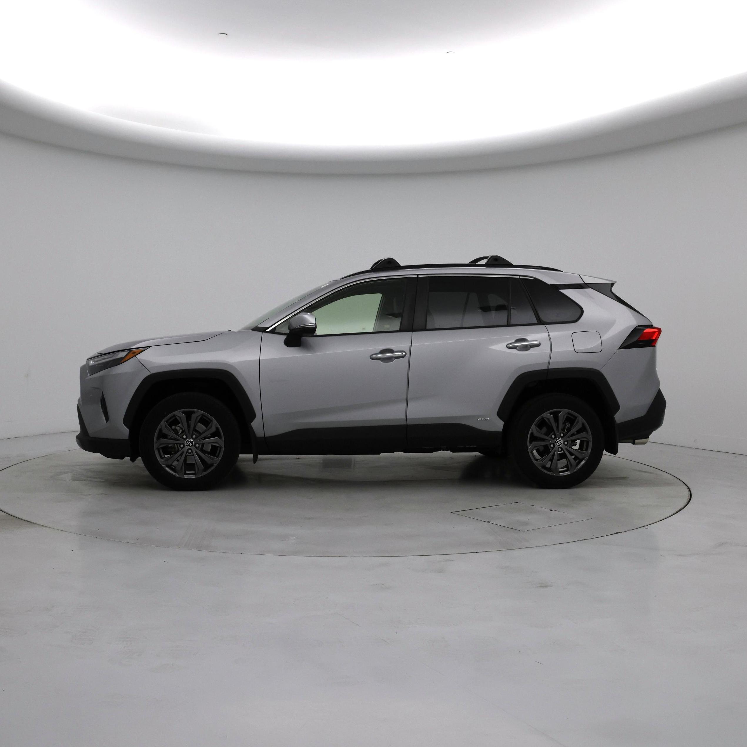 Thumbnail: 2024 Toyota RAV4 - 3