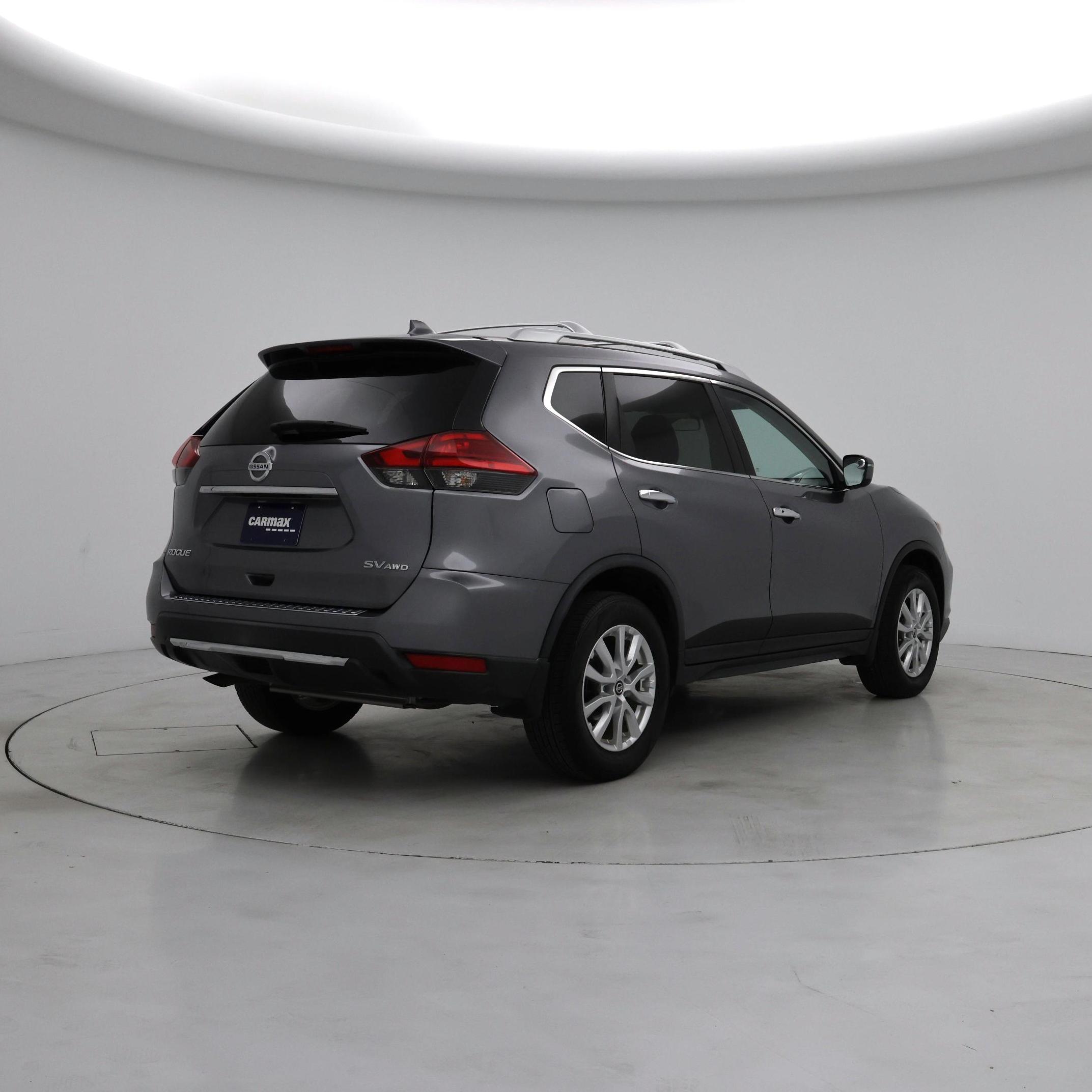 Thumbnail: 2017 Nissan Rogue - 8