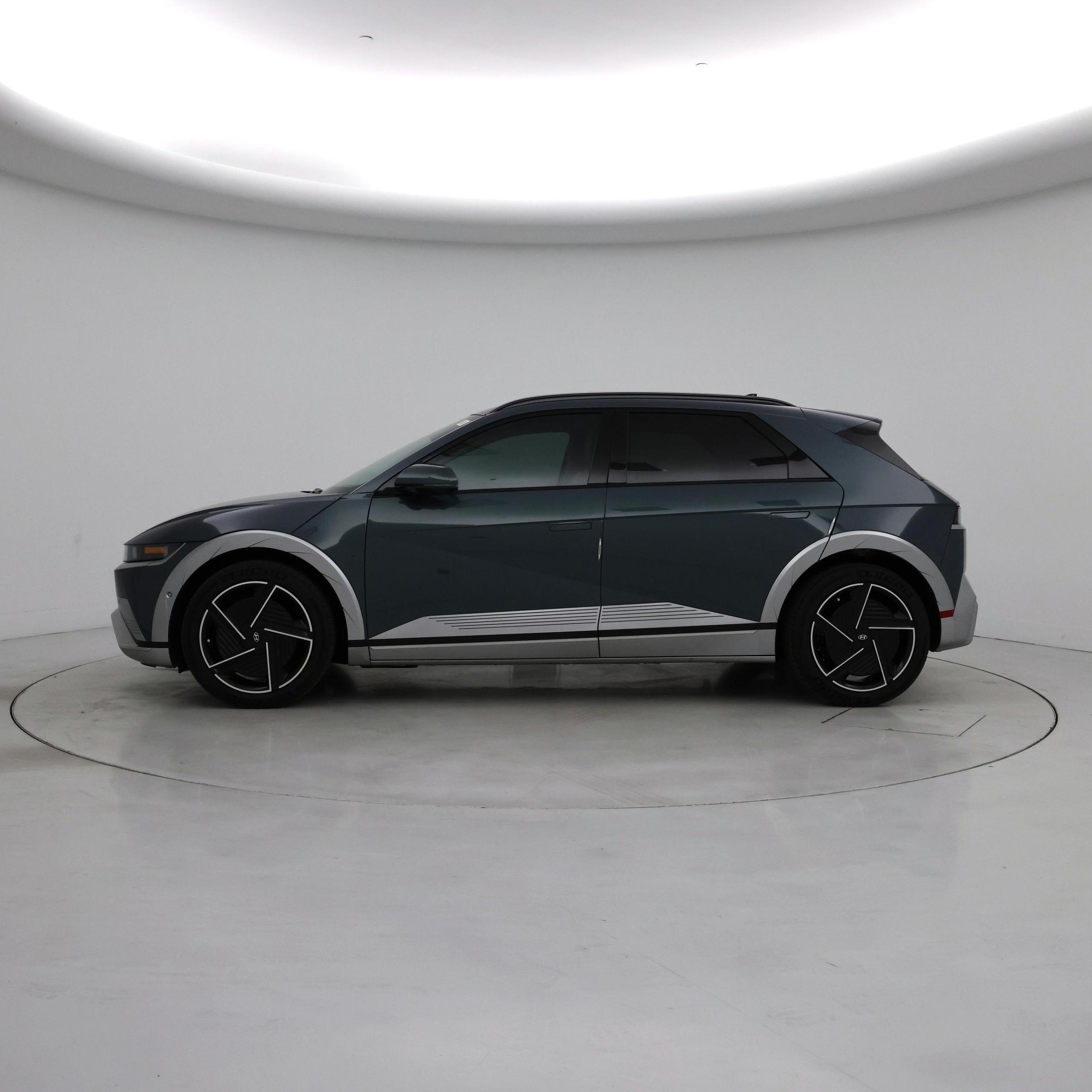 Thumbnail: 2025 Hyundai Ioniq 5 - 3