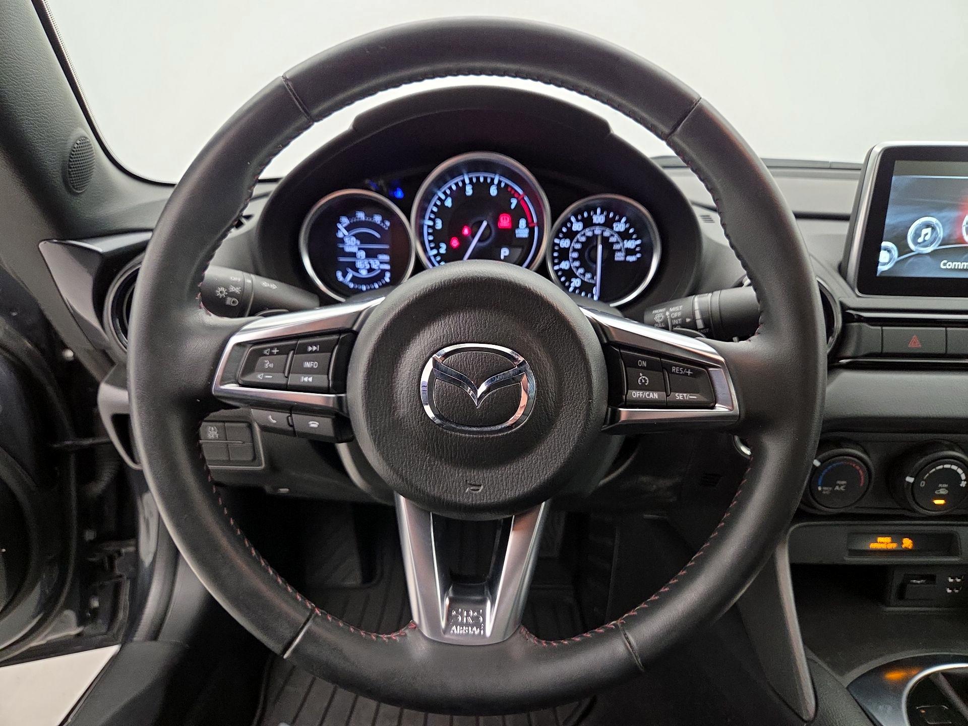 Thumbnail: 2016 Mazda MX-5 Miata - 10