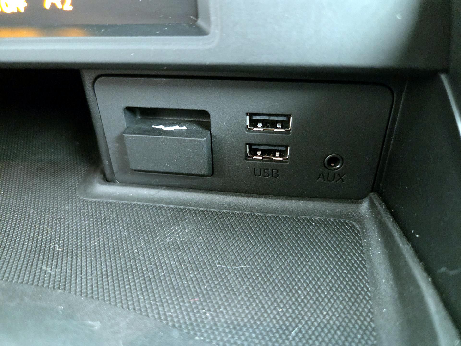 Thumbnail: 2016 Mazda MX-5 Miata - 17