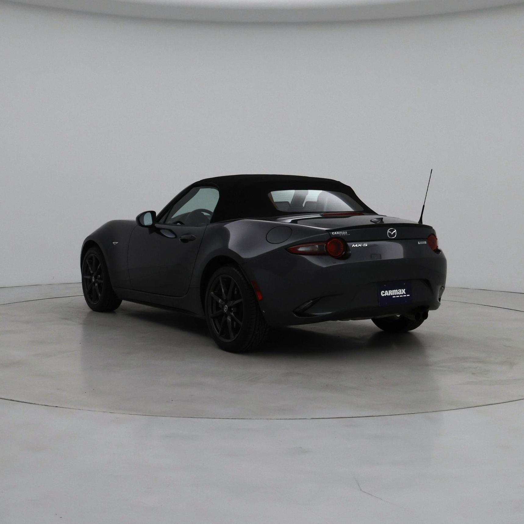 Thumbnail: 2016 Mazda MX-5 Miata - 2