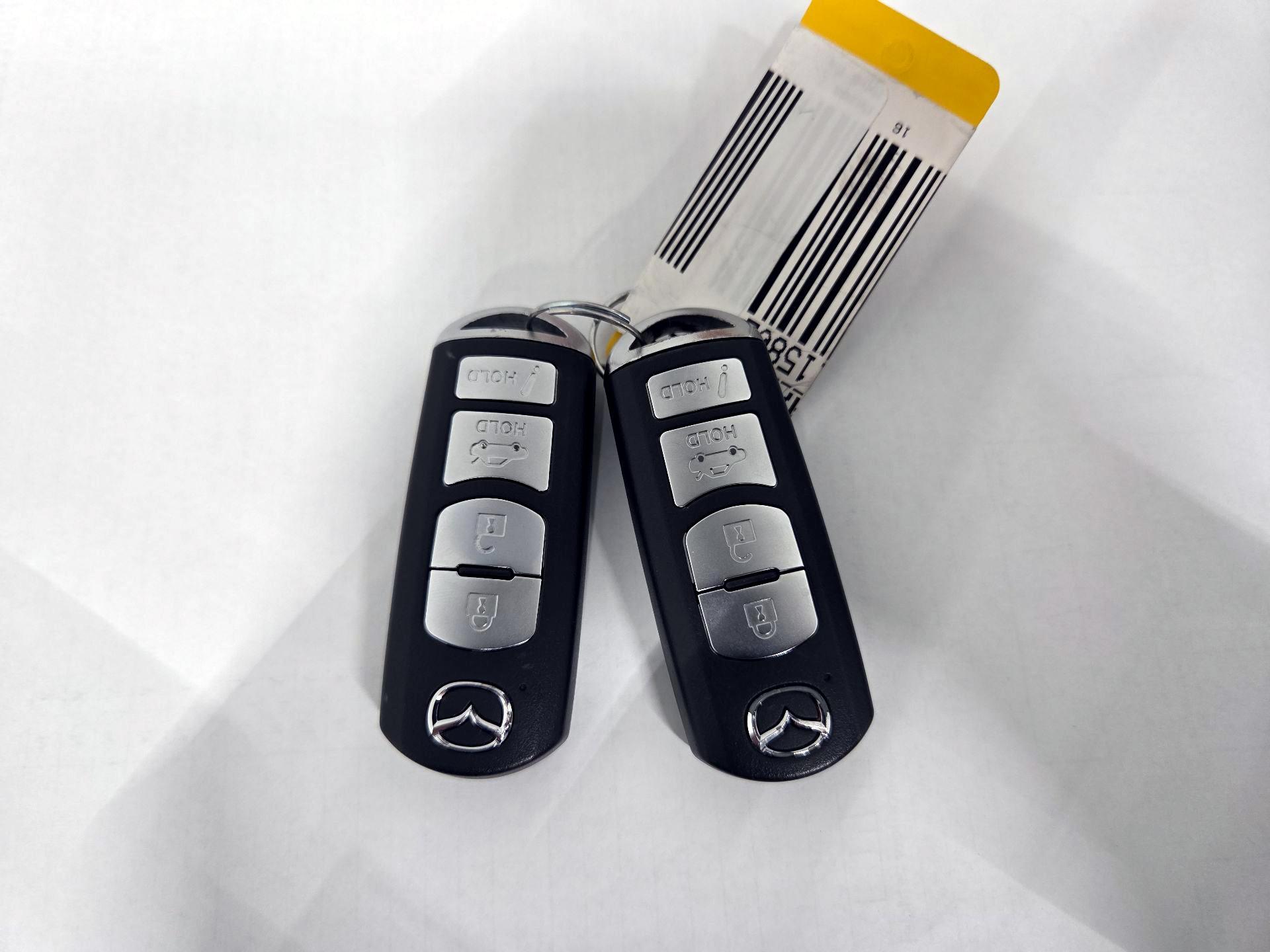 Thumbnail: 2016 Mazda MX-5 Miata - 20