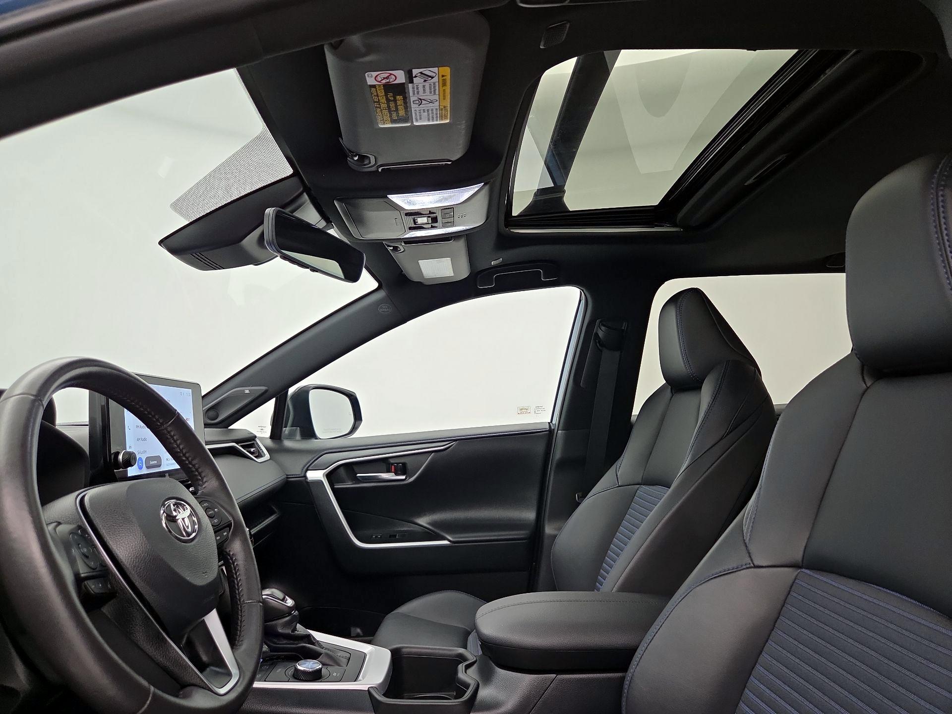 Thumbnail: 2024 Toyota RAV4 - 19