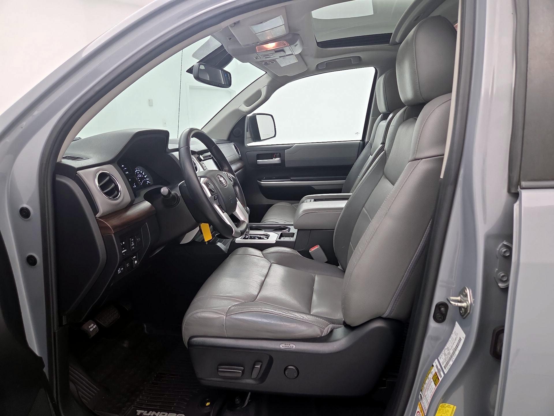 Thumbnail: 2018 Toyota Tundra - 11