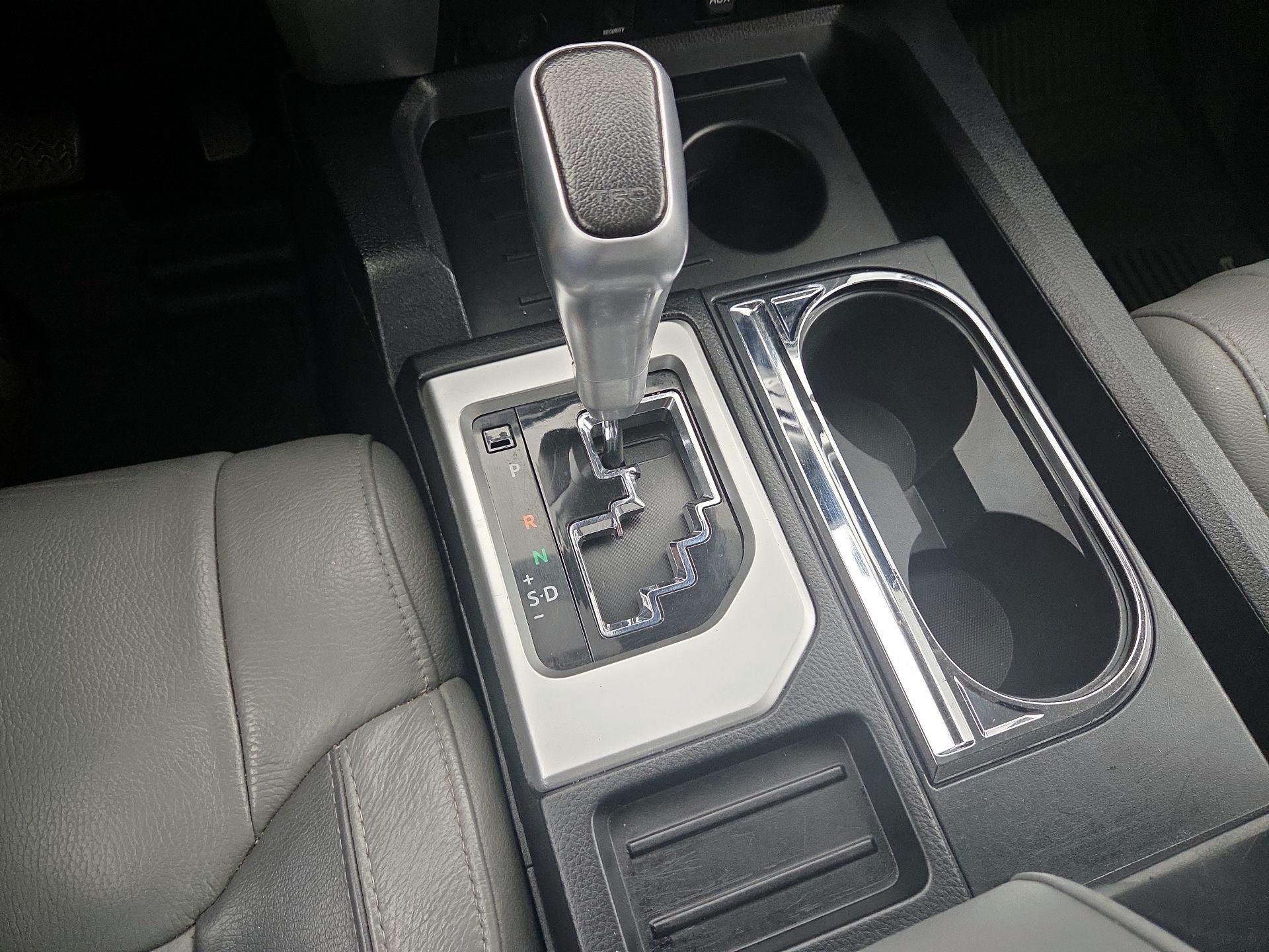 Thumbnail: 2018 Toyota Tundra - 17