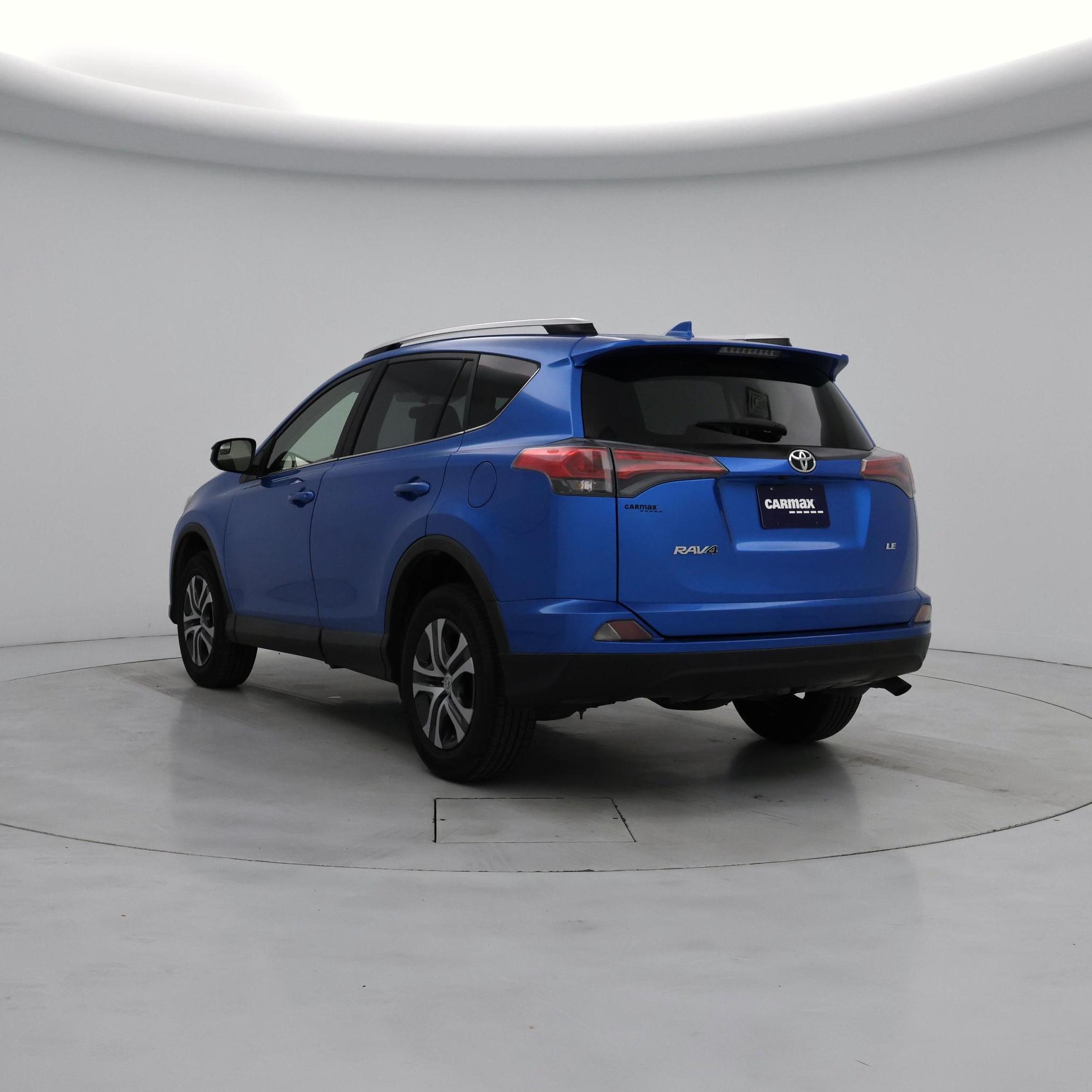 Thumbnail: 2016 Toyota RAV4 - 2