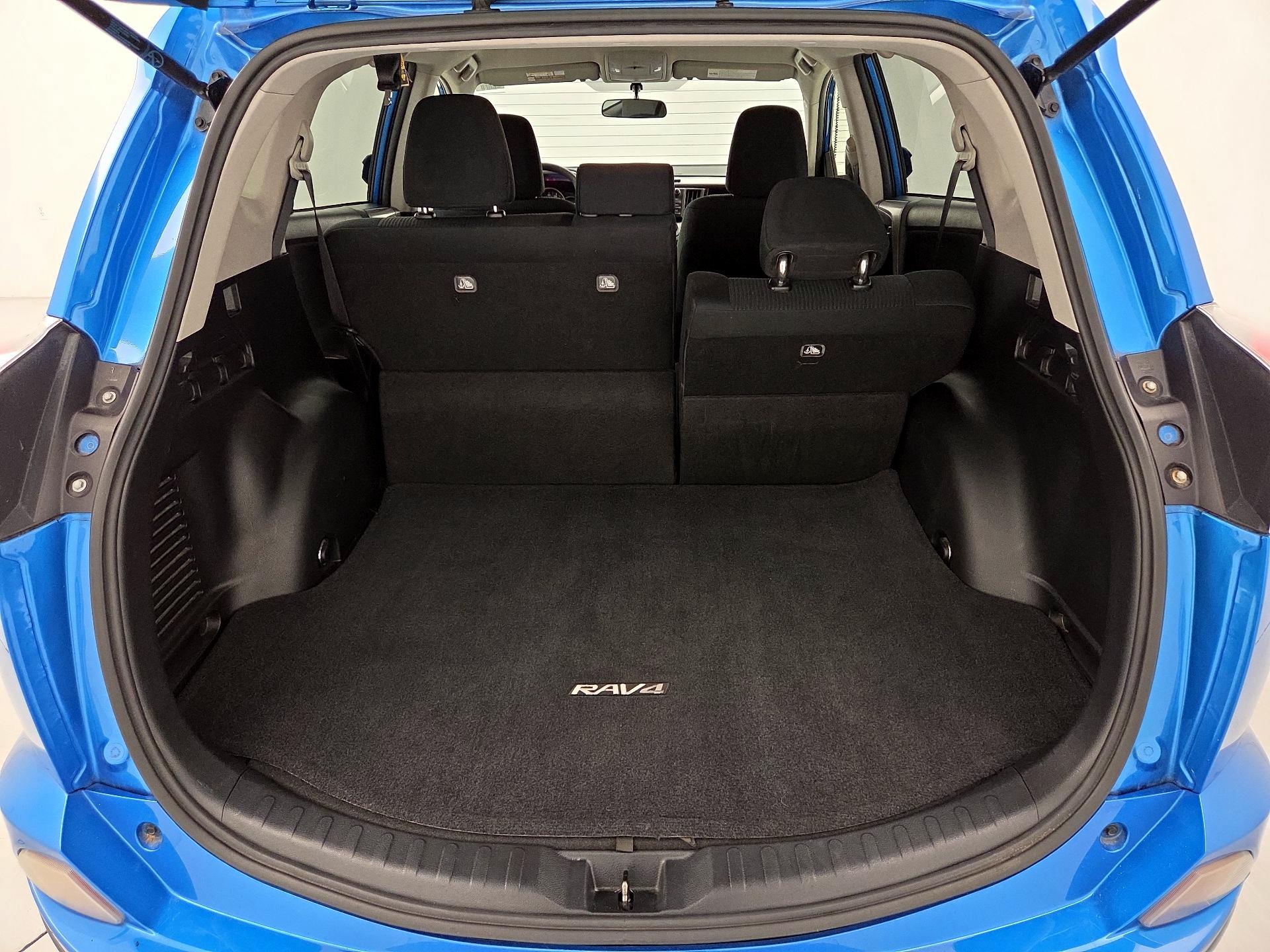 Thumbnail: 2016 Toyota RAV4 - 20