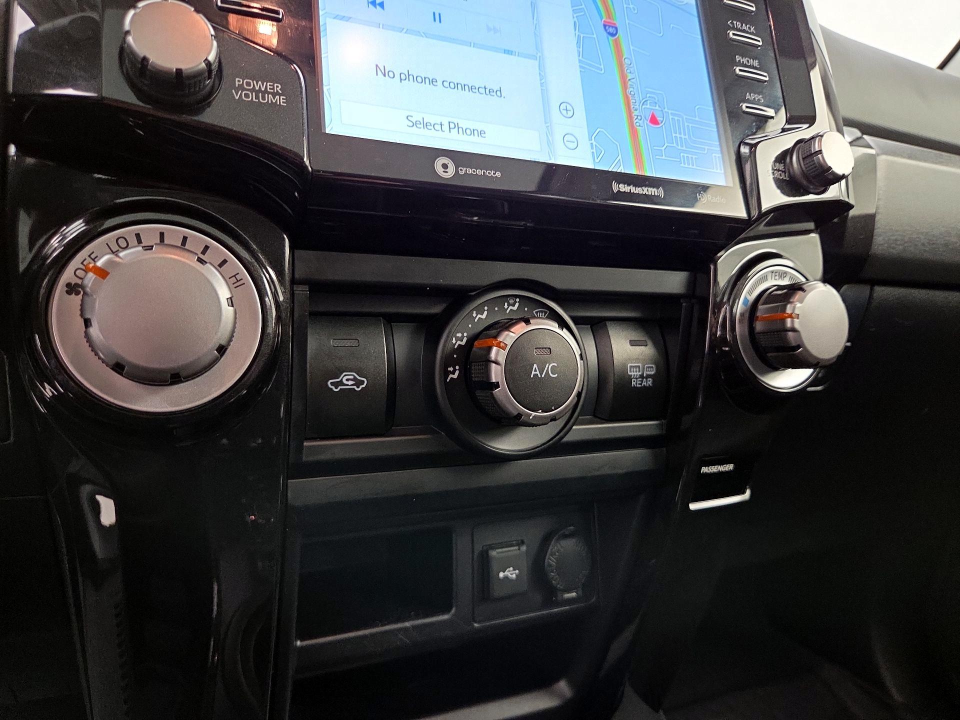 Thumbnail: 2024 Toyota 4Runner - 17