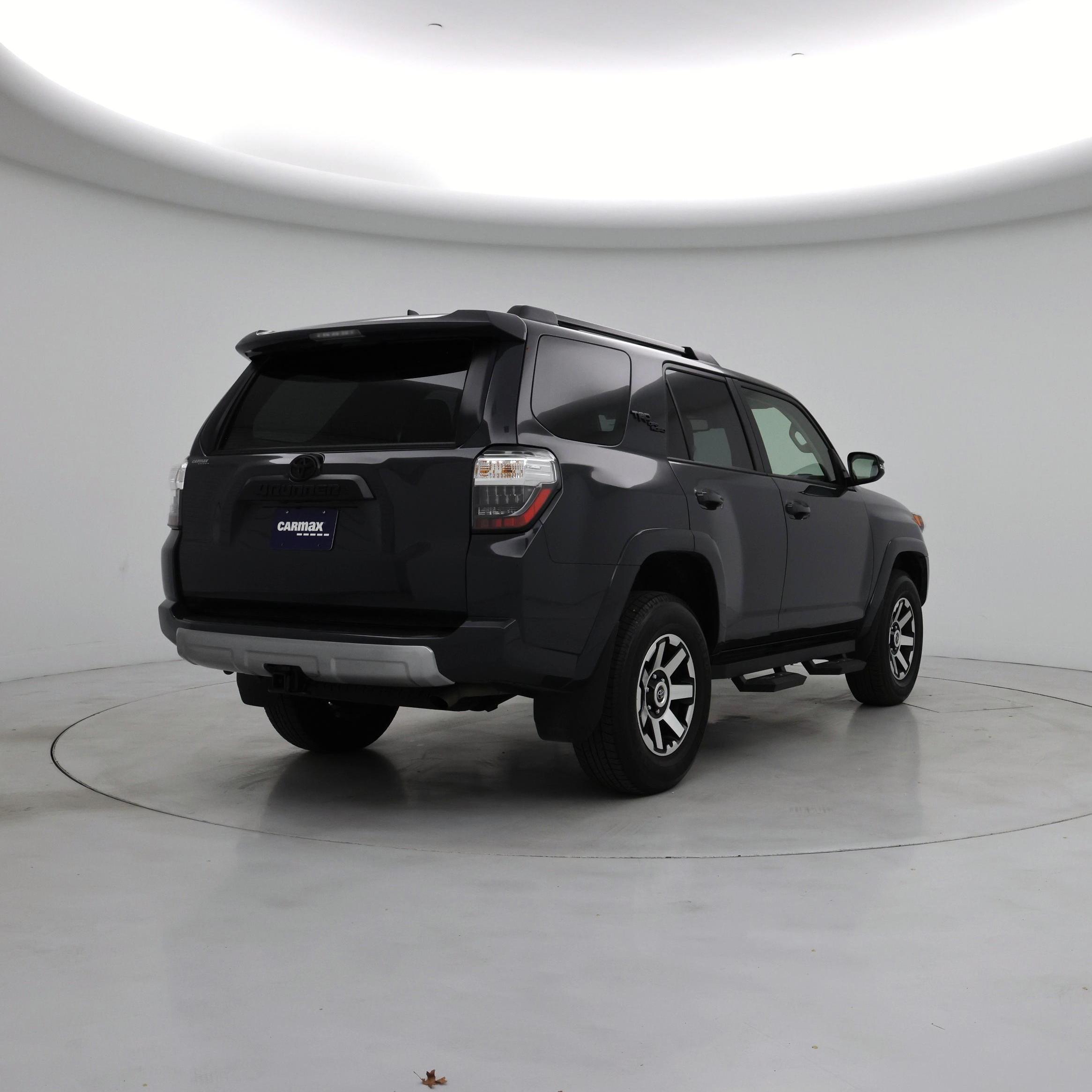 Thumbnail: 2024 Toyota 4Runner - 8