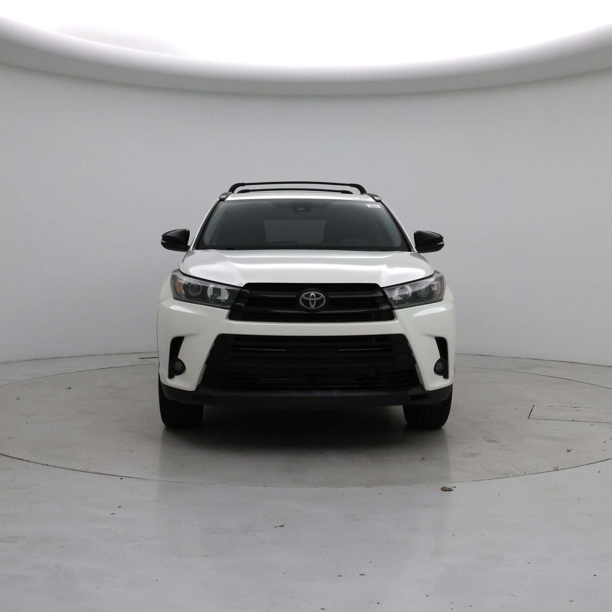 Thumbnail: 2019 Toyota Highlander - 5