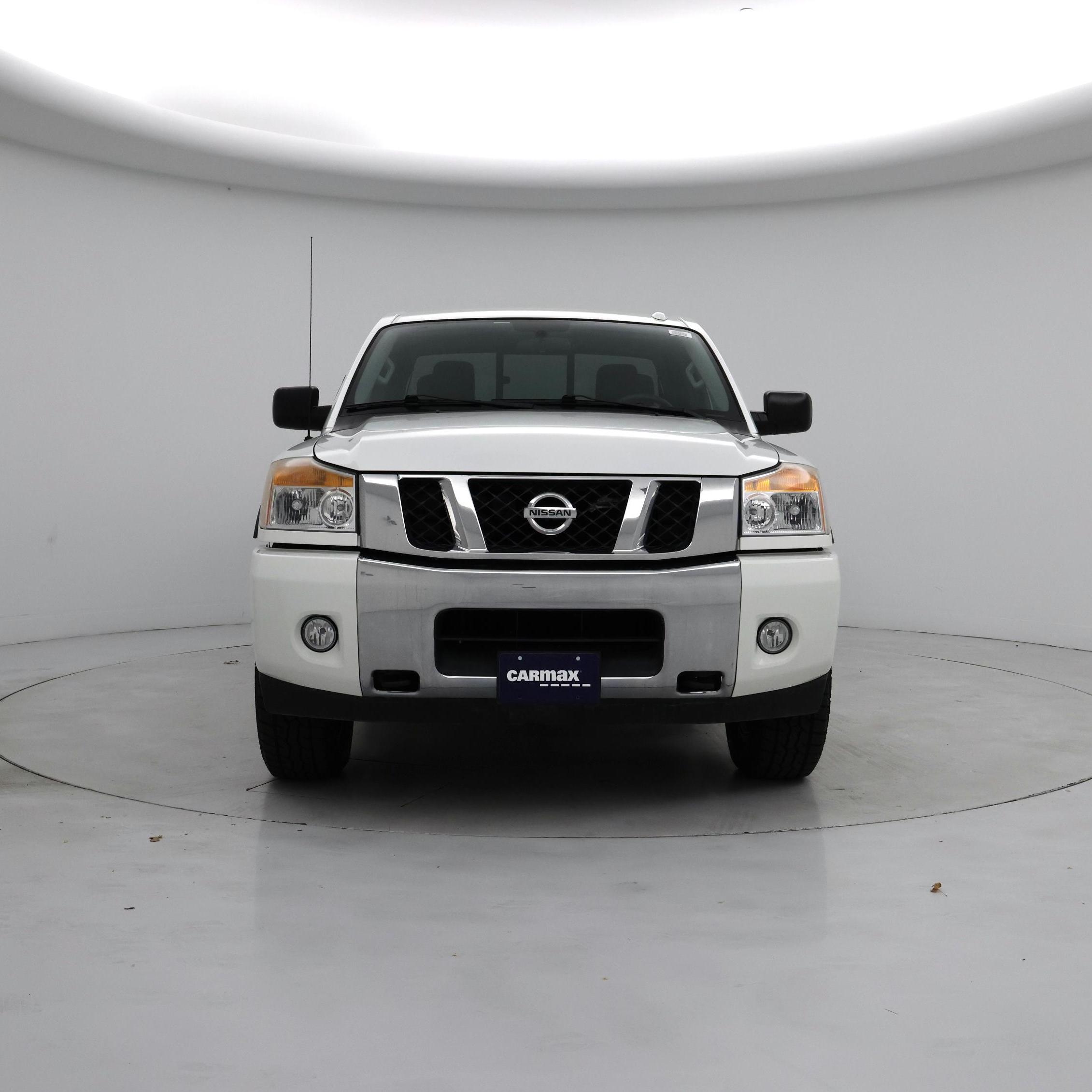 Thumbnail: 2015 Nissan Titan - 5