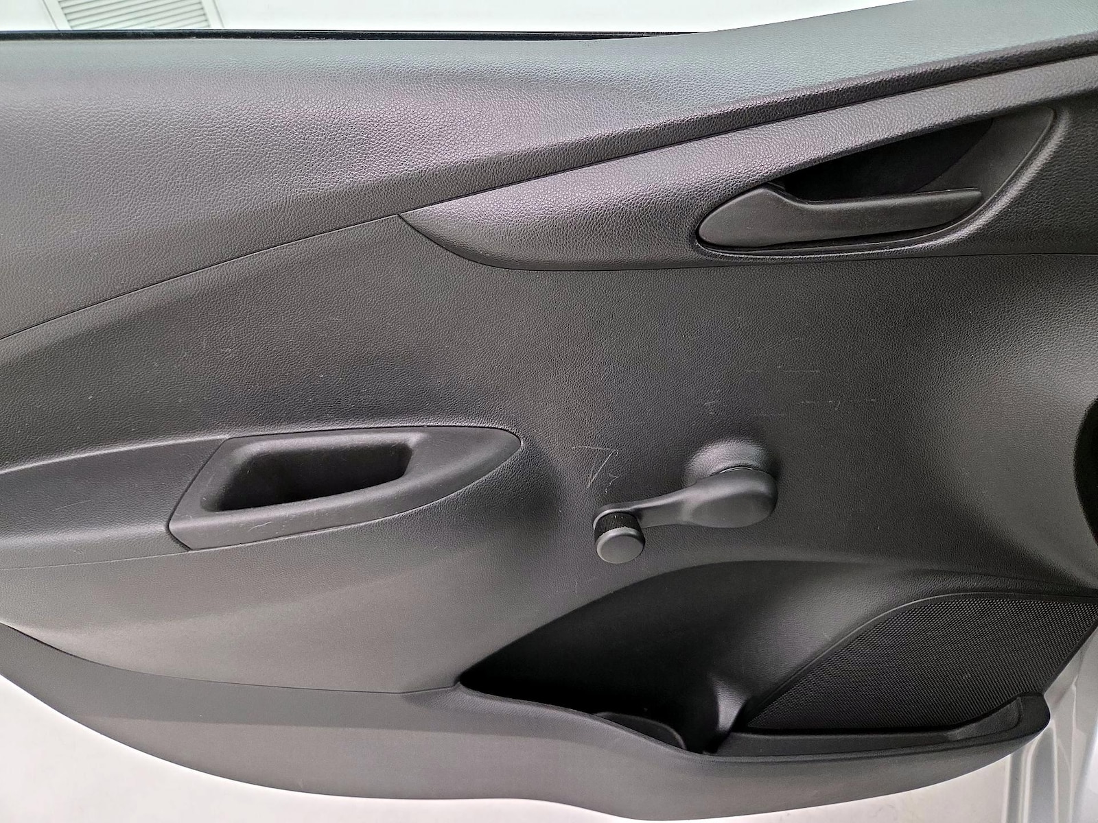 2019 Chevrolet Spark LS - Photo 13
