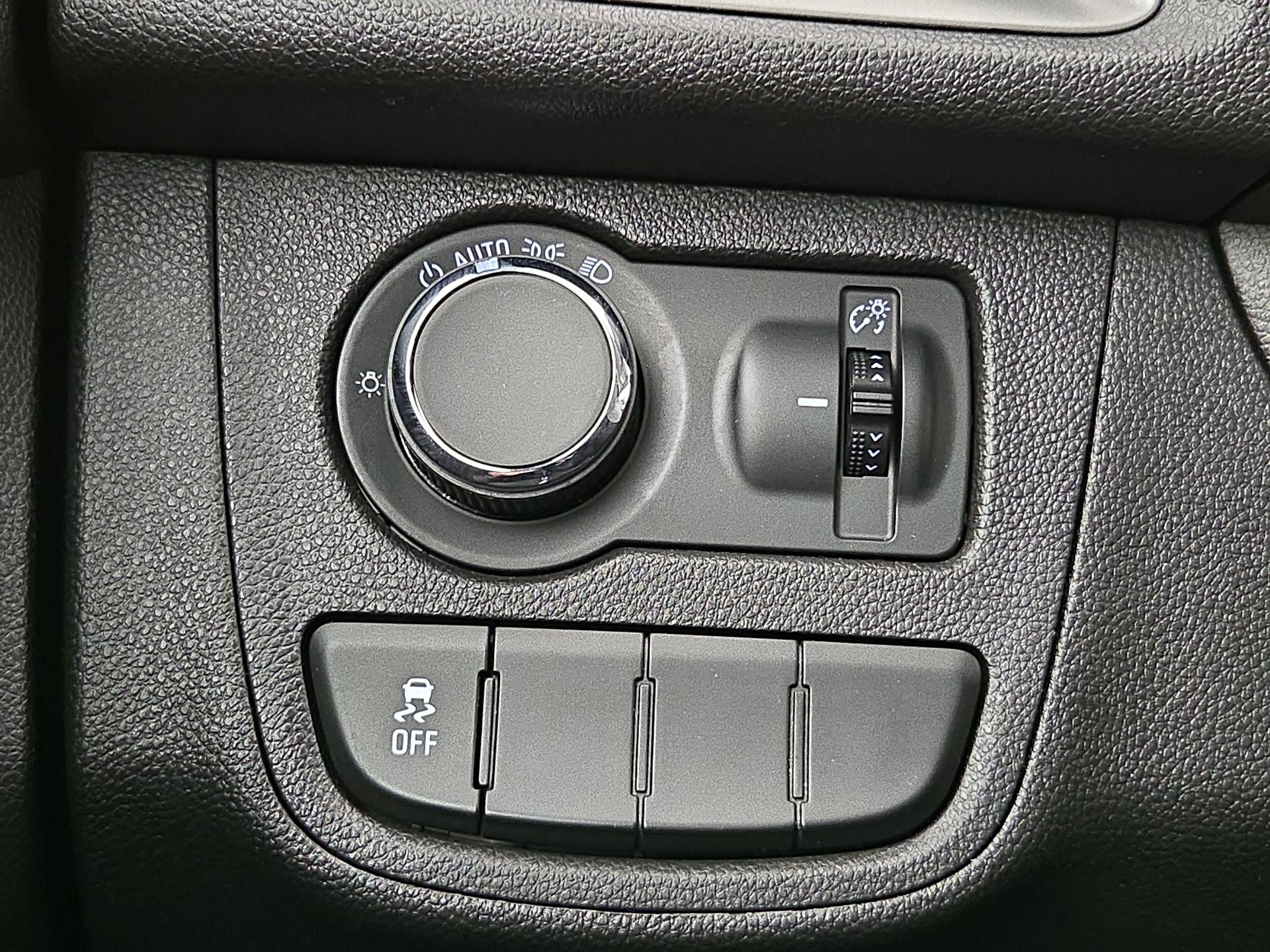 Thumbnail: 2019 Chevrolet Spark - 13