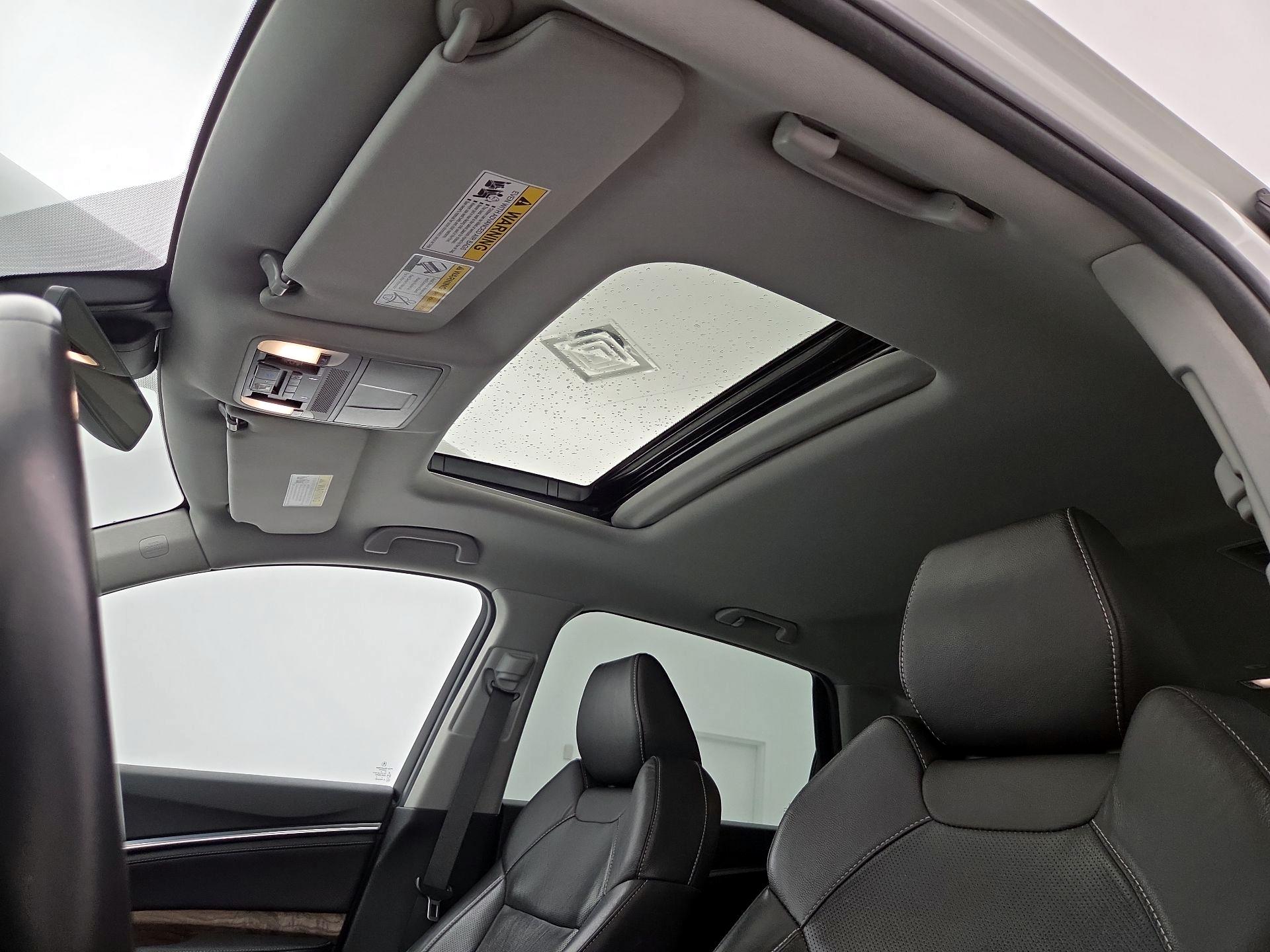 Thumbnail: 2019 Acura MDX - 18