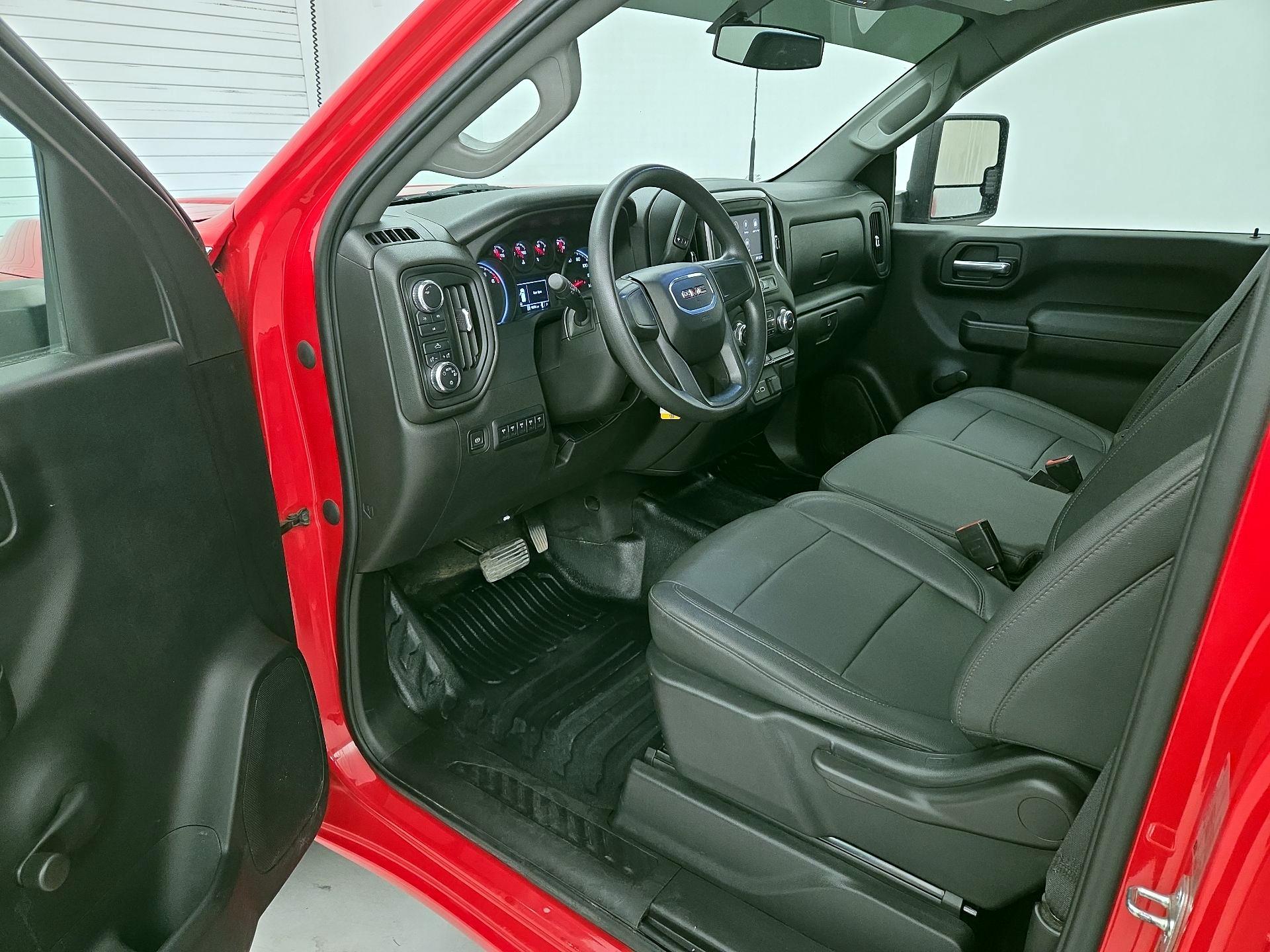 Thumbnail: 2023 GMC Sierra 3500 - 11