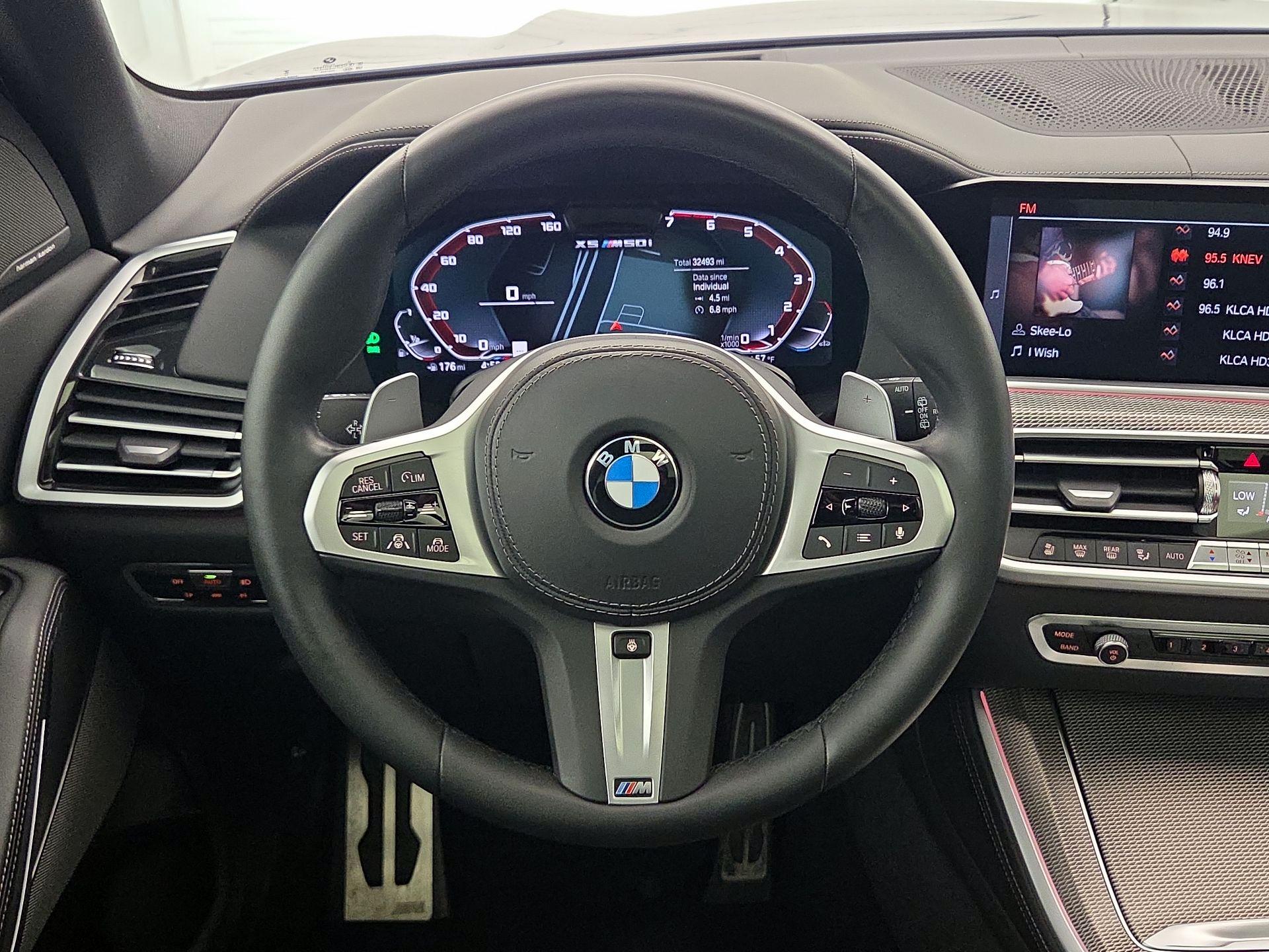 Thumbnail: 2022 BMW X5 - 10