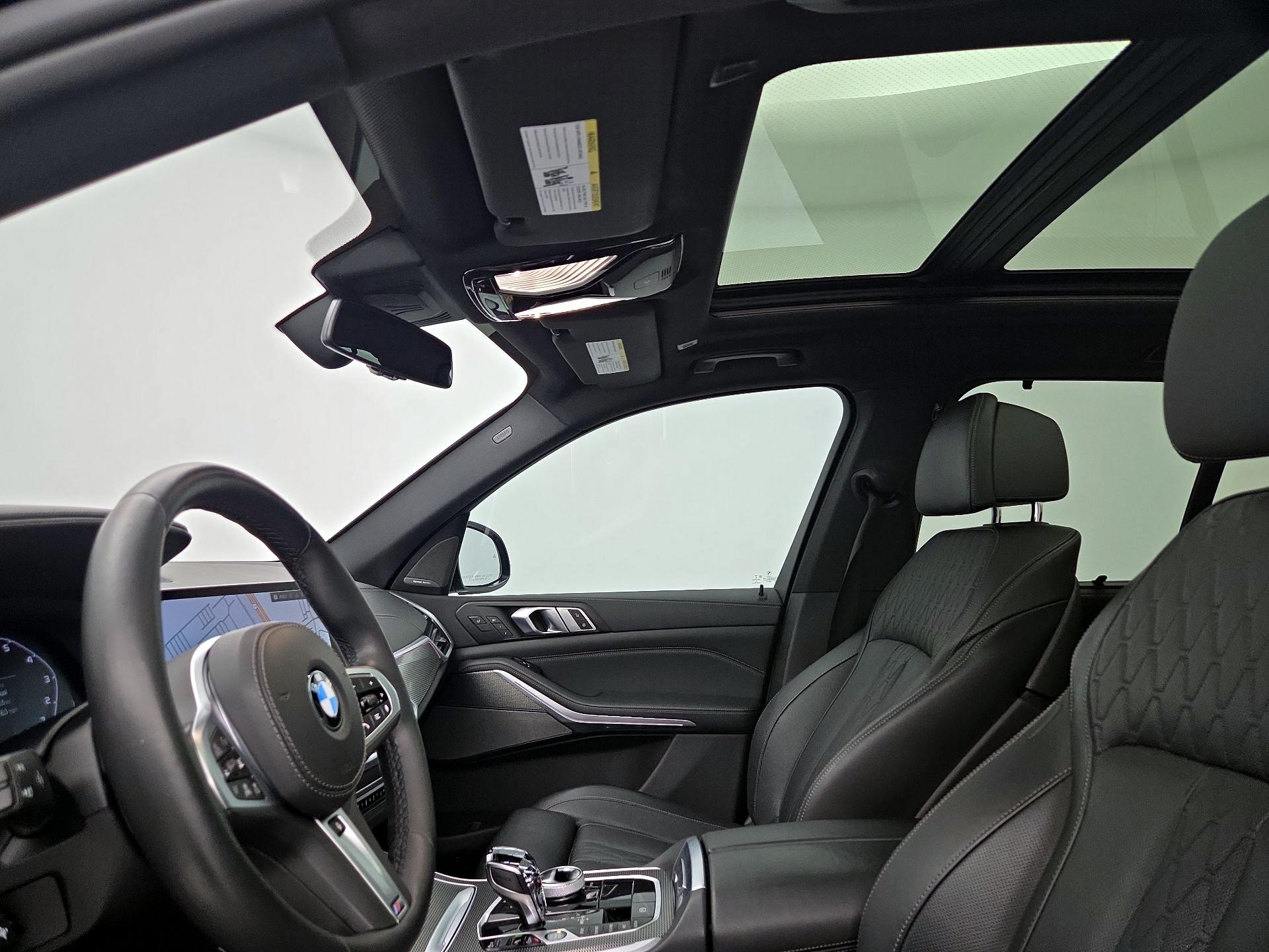 Thumbnail: 2022 BMW X5 - 19