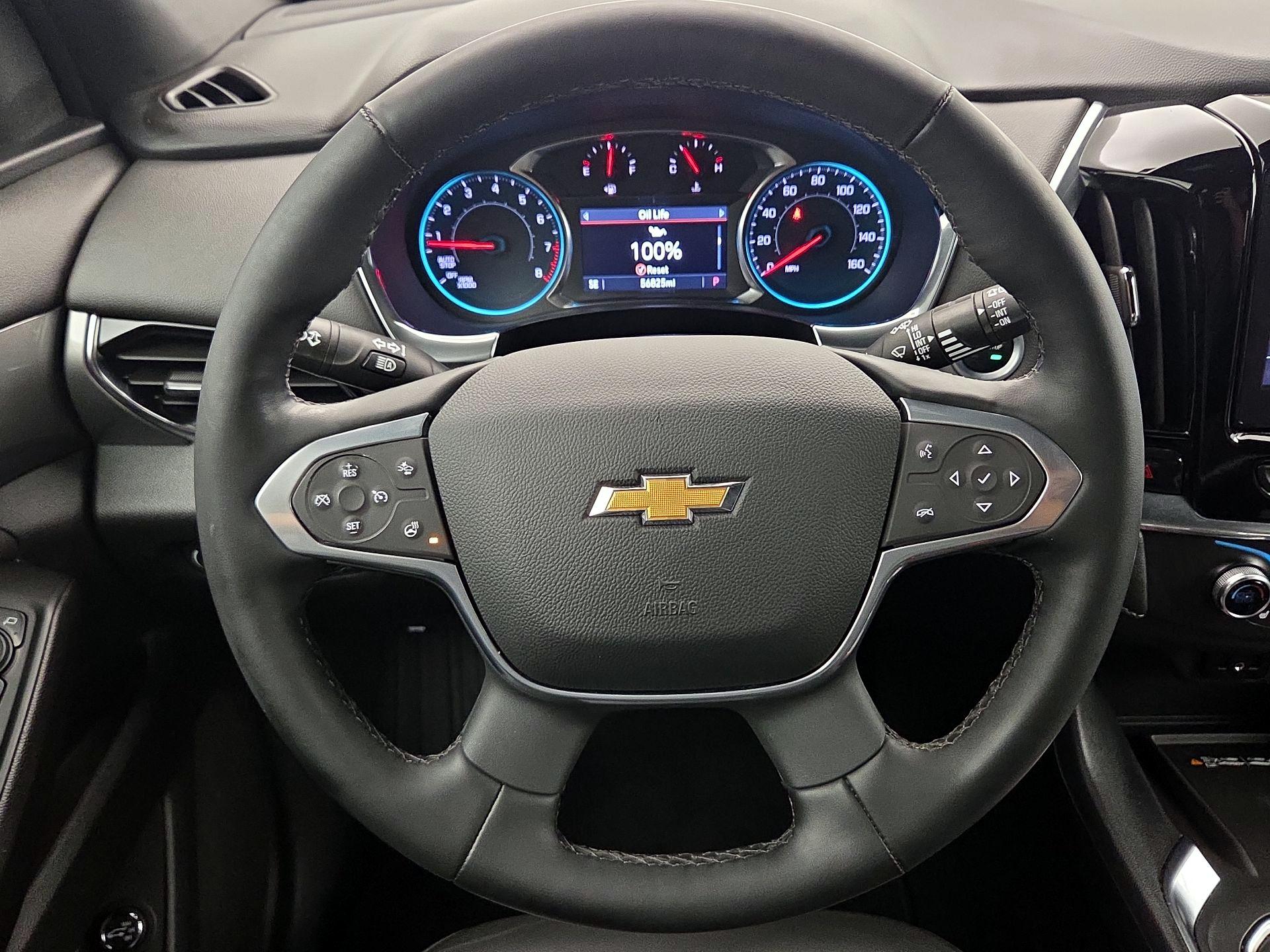 Thumbnail: 2023 Chevrolet Traverse - 10