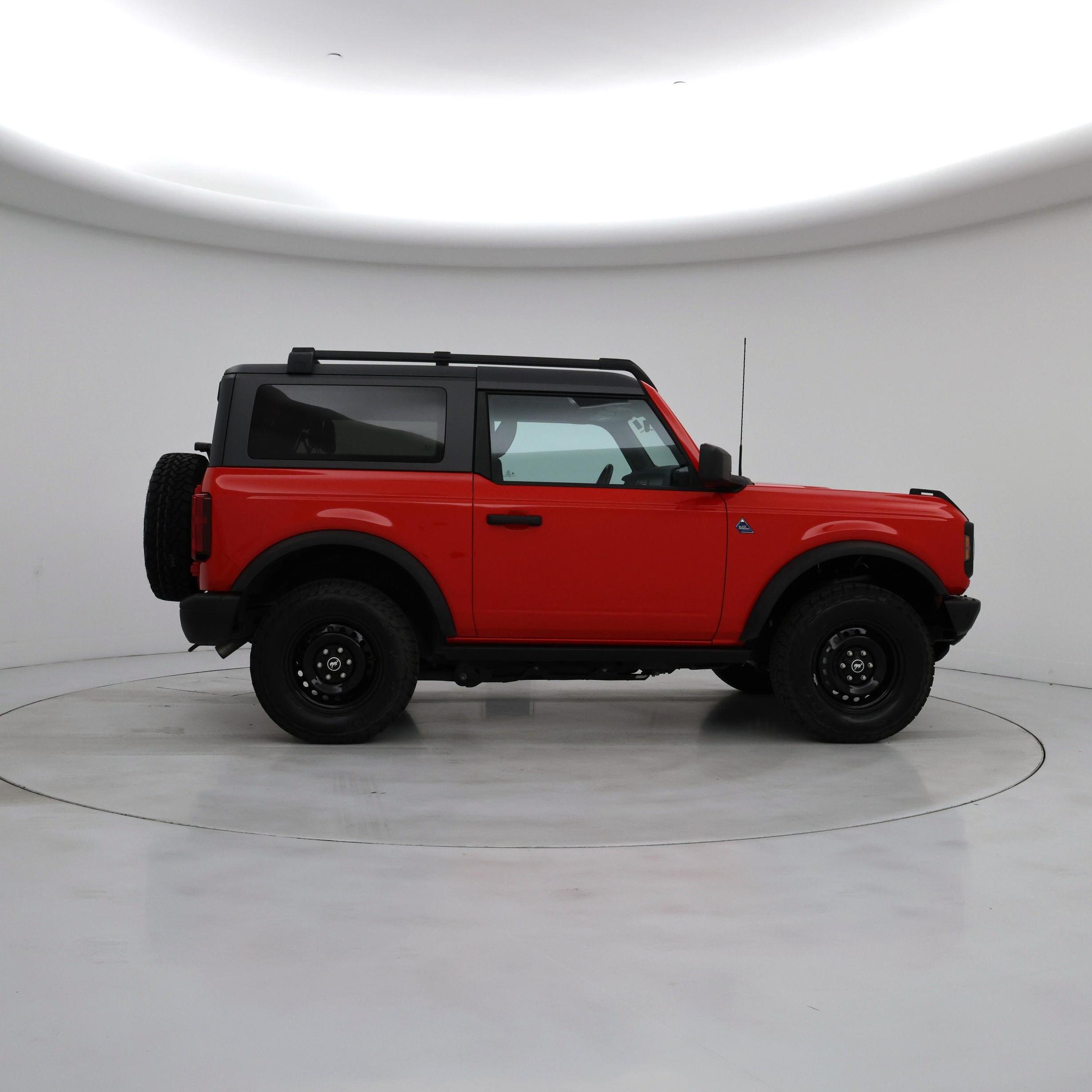 Thumbnail: 2021 Ford Bronco - 7