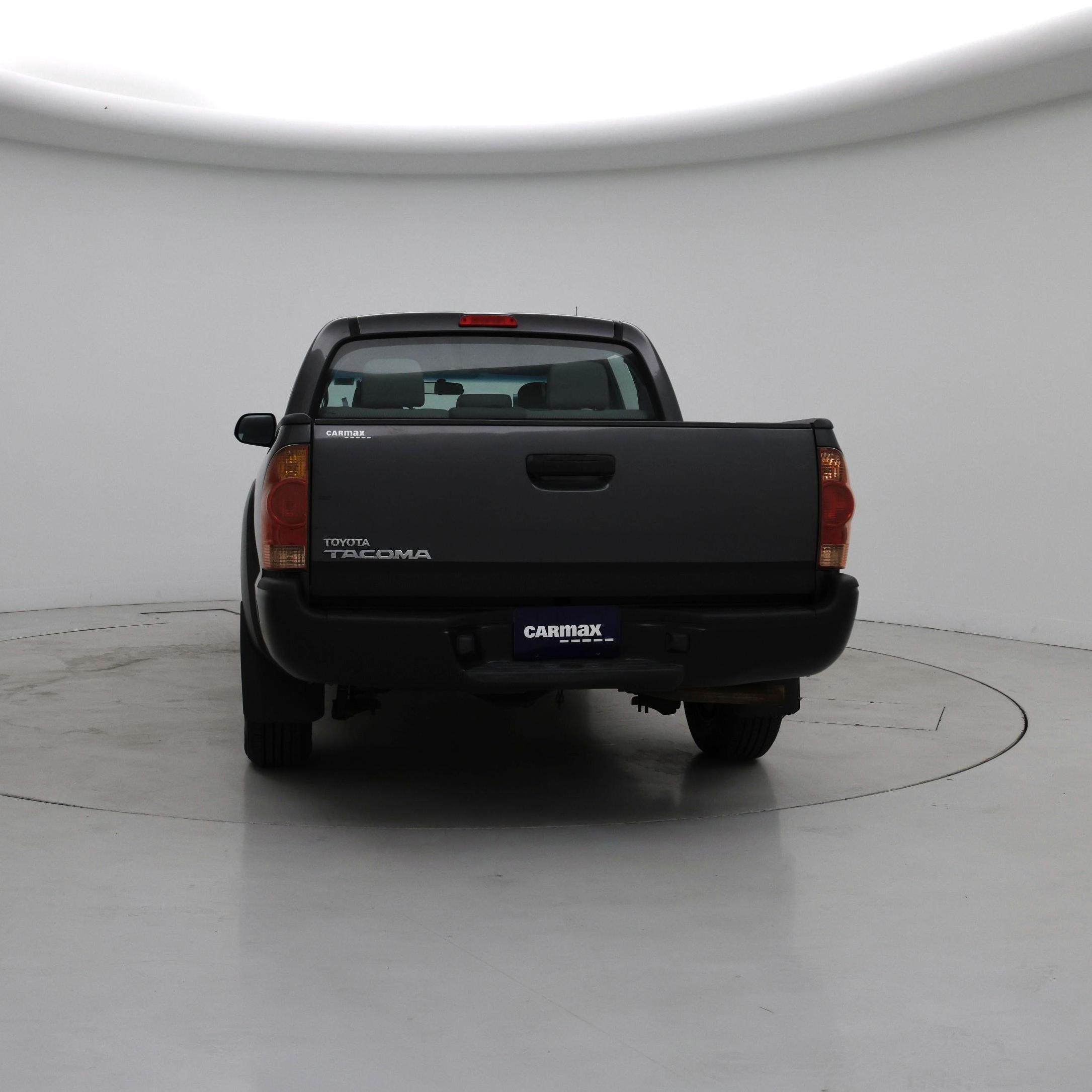 Thumbnail: 2015 Toyota Tacoma - 6