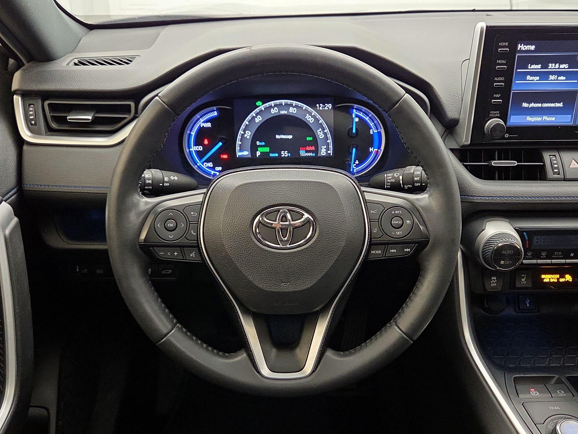 Thumbnail: 2020 Toyota RAV4 - 10
