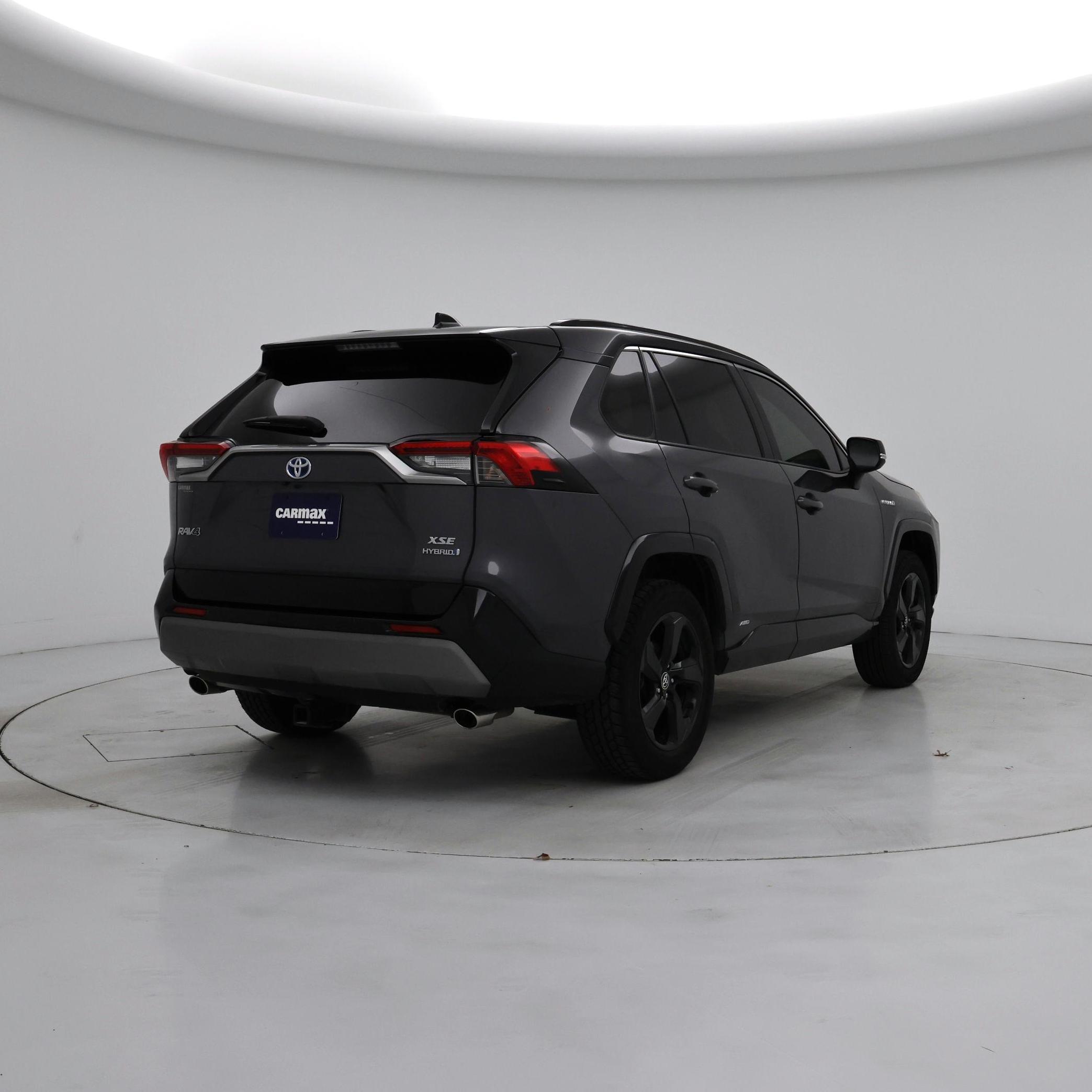 Thumbnail: 2020 Toyota RAV4 - 8