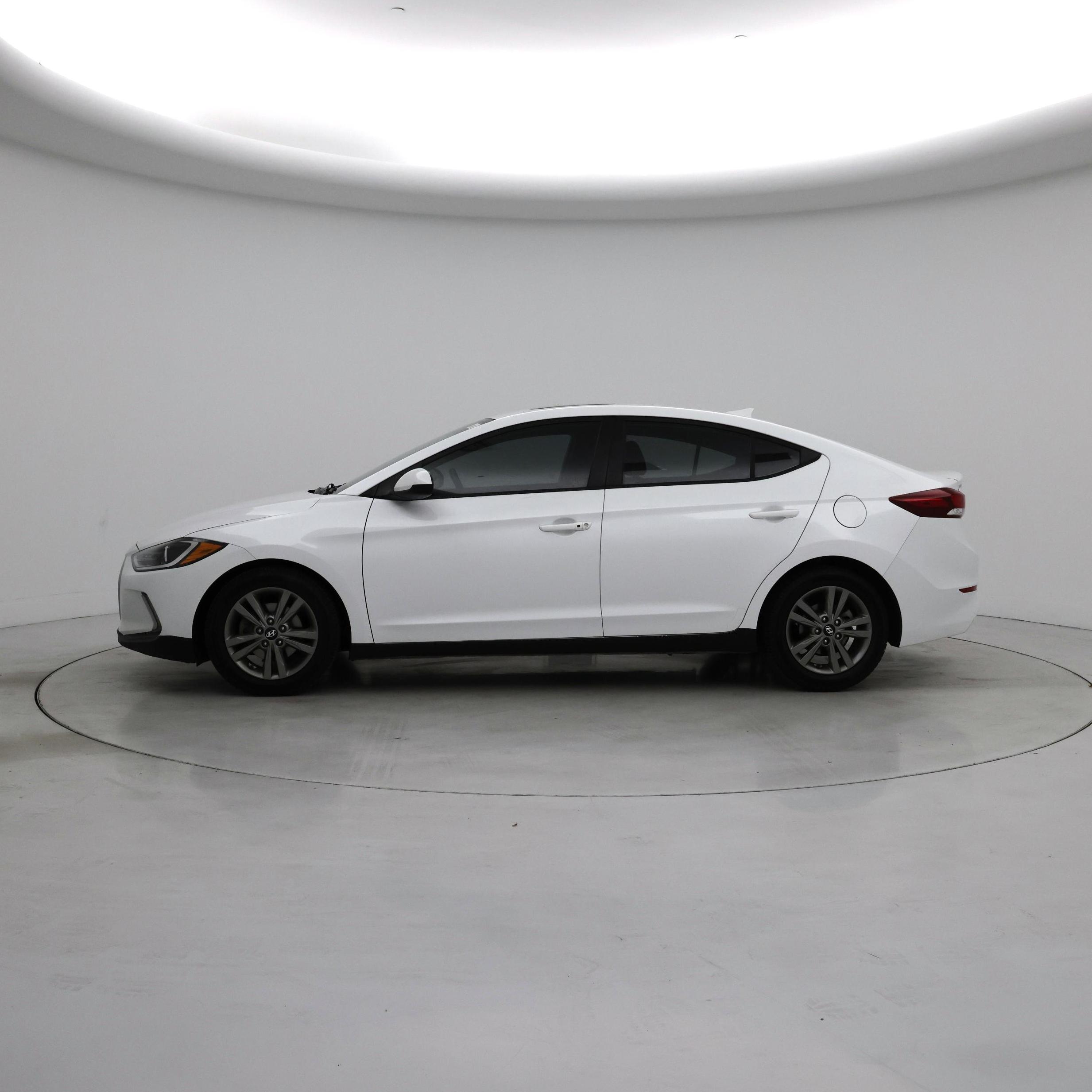 Thumbnail: 2018 Hyundai Elantra - 3