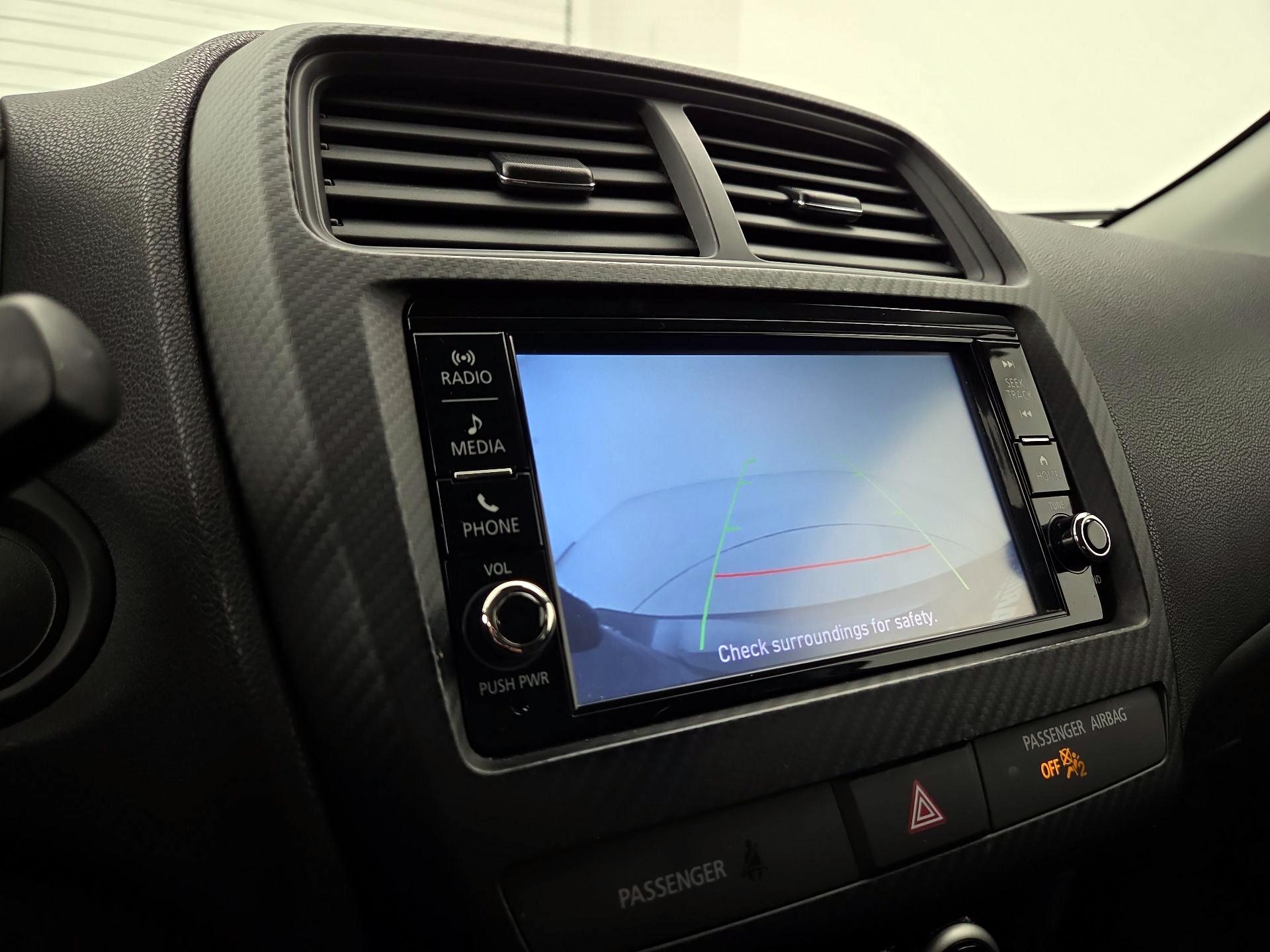 Thumbnail: 2022 Mitsubishi Outlander Sport - 14