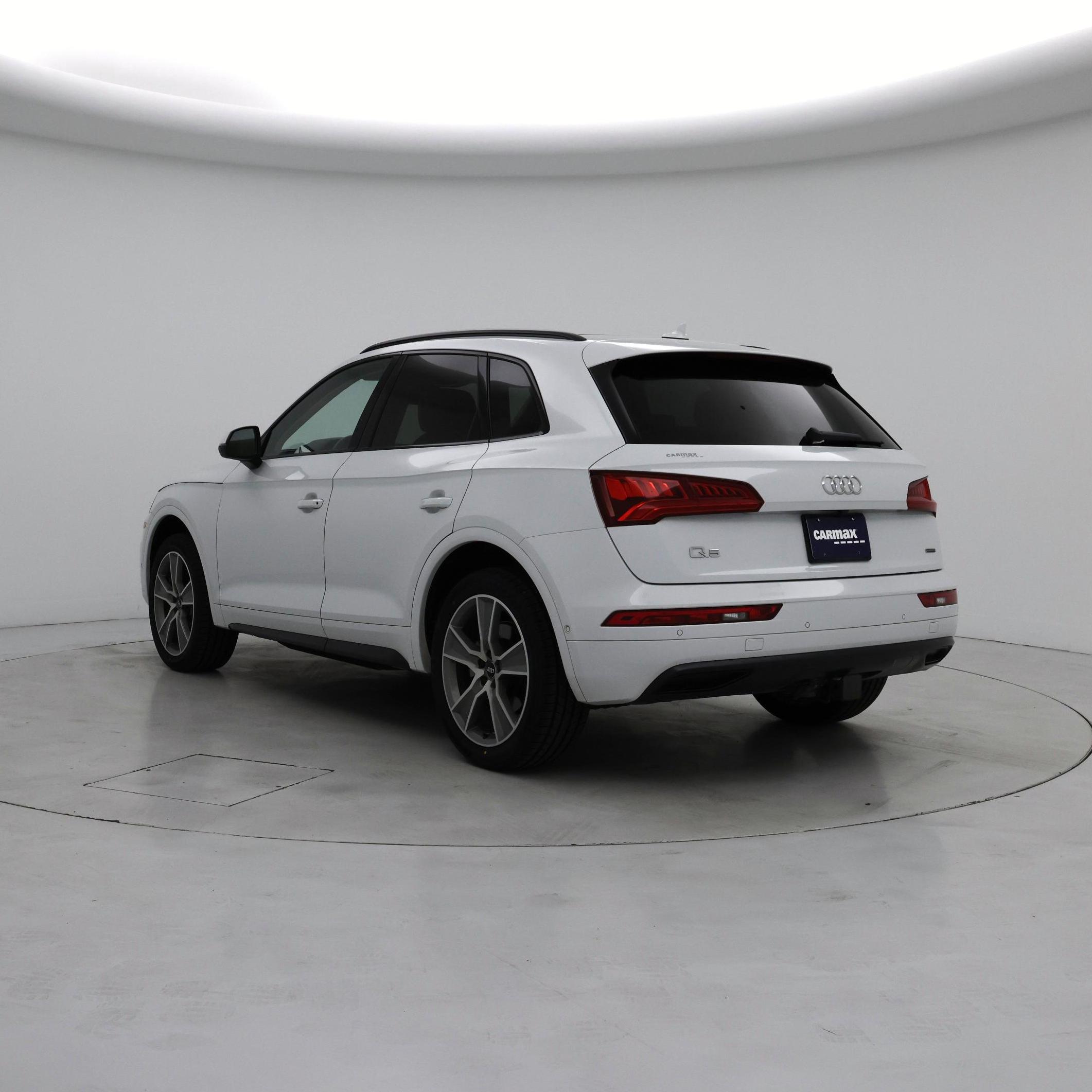 Thumbnail: 2019 Audi Q5 - 2