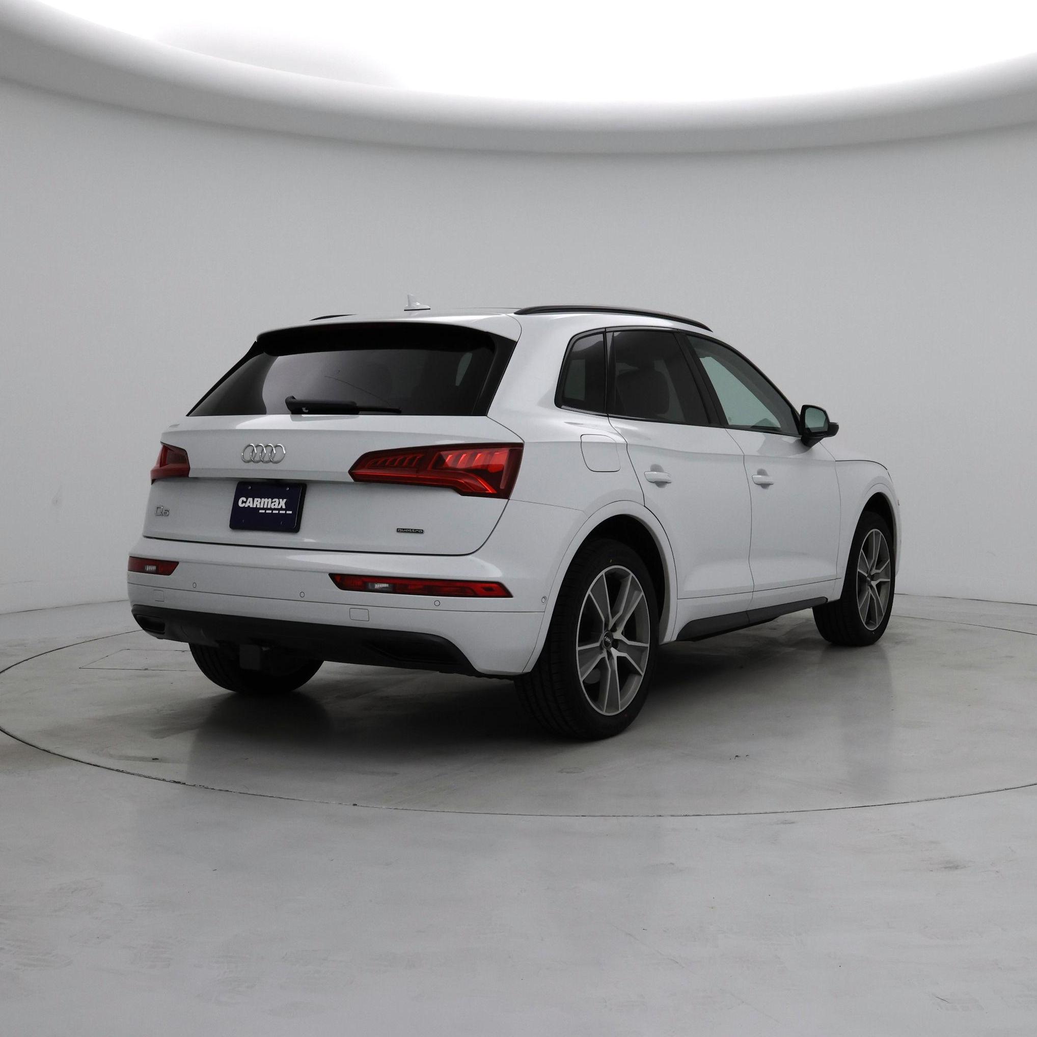 Thumbnail: 2019 Audi Q5 - 8