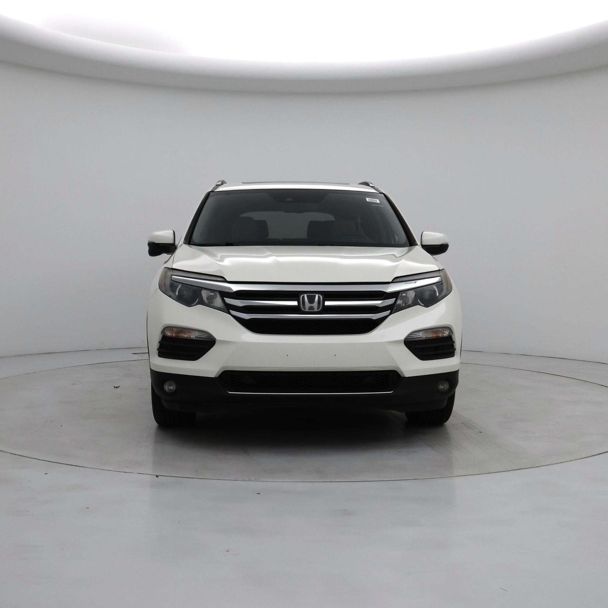 Thumbnail: 2017 Honda Pilot - 5