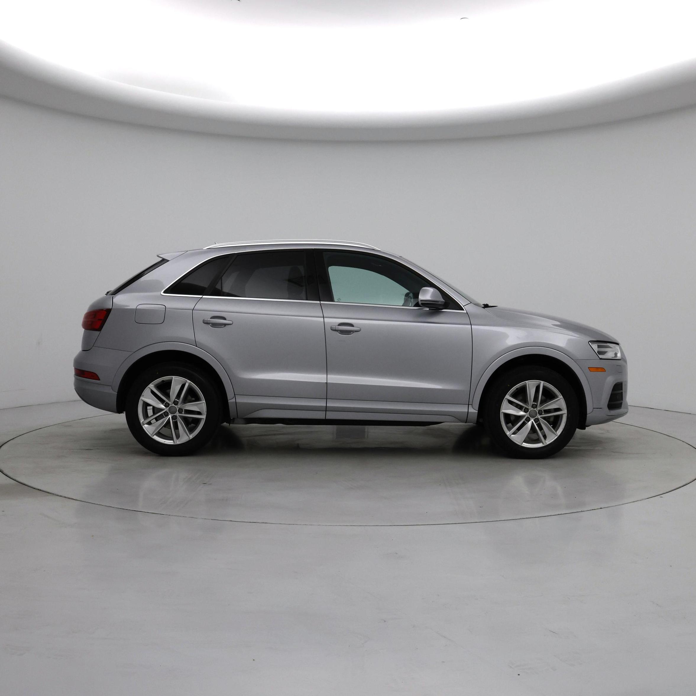 Thumbnail: 2016 Audi Q3 - 7