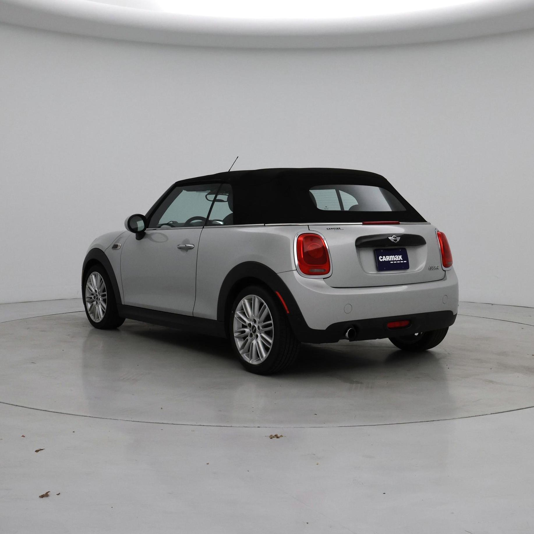 Thumbnail: 2017 MINI Cooper - 2