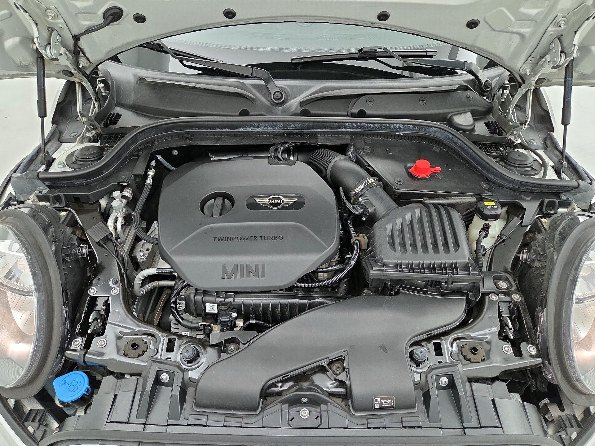 Thumbnail: 2017 MINI Cooper - 20